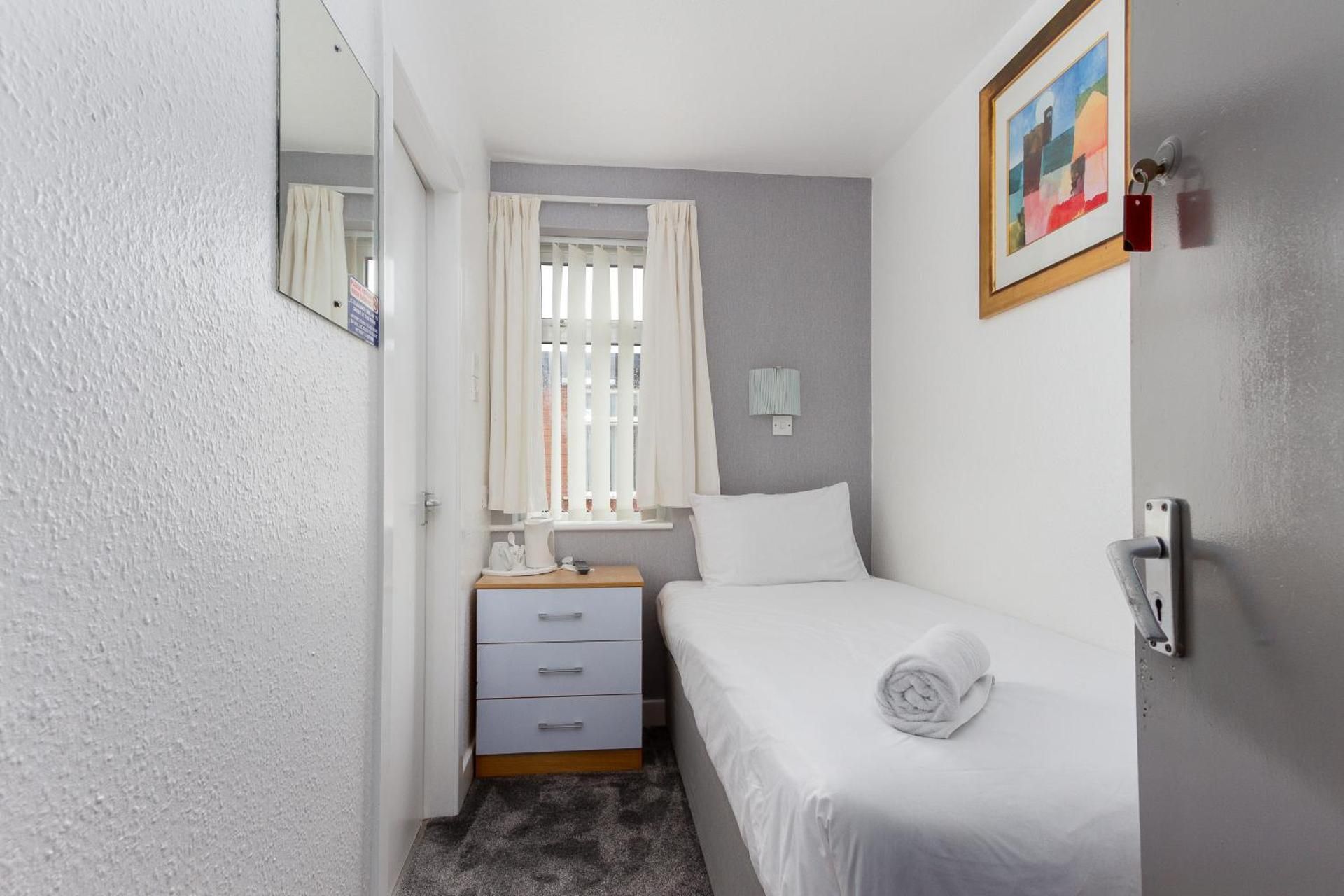 Budget Single Room