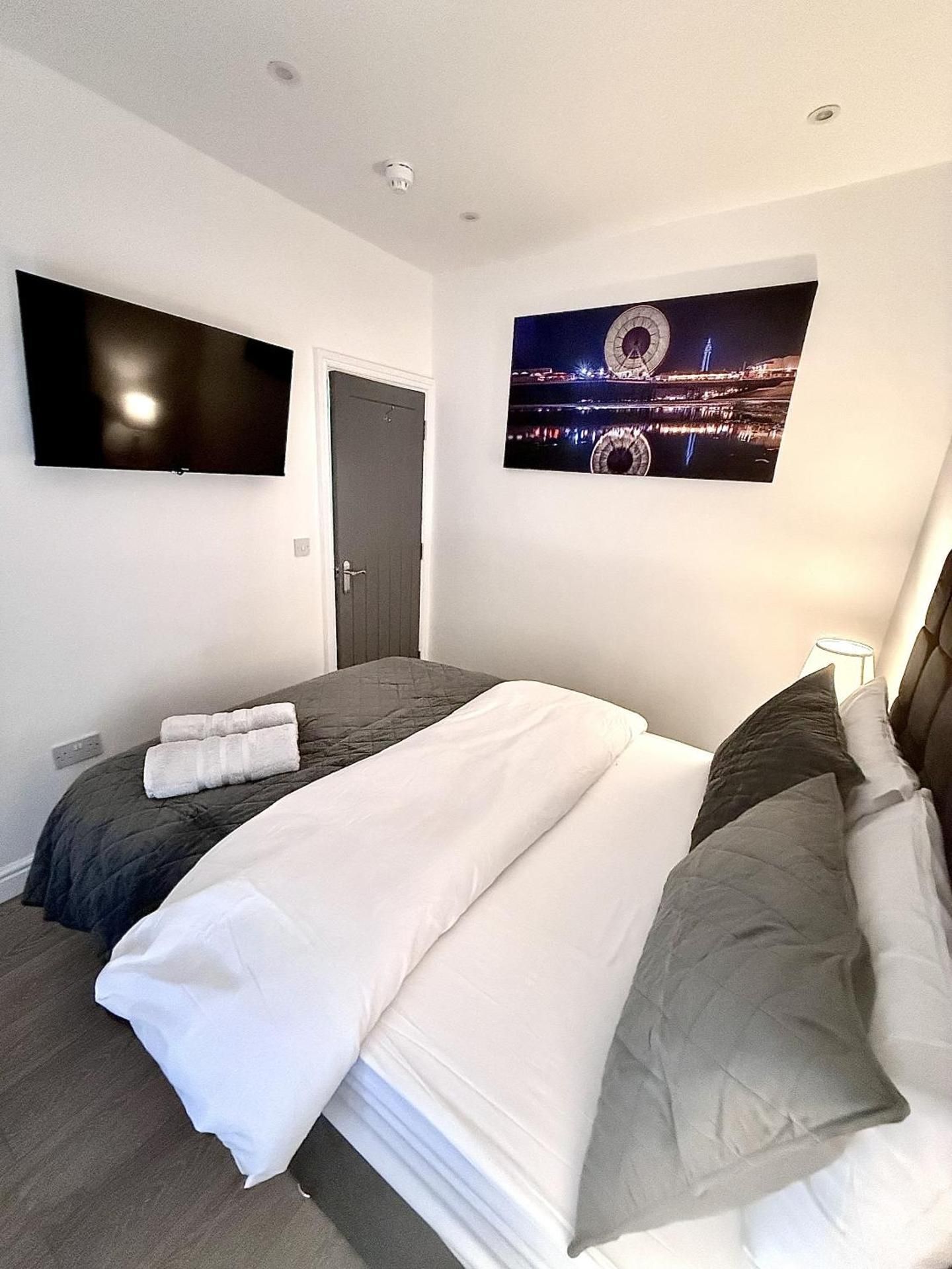 Superior Suite with Spa Bath