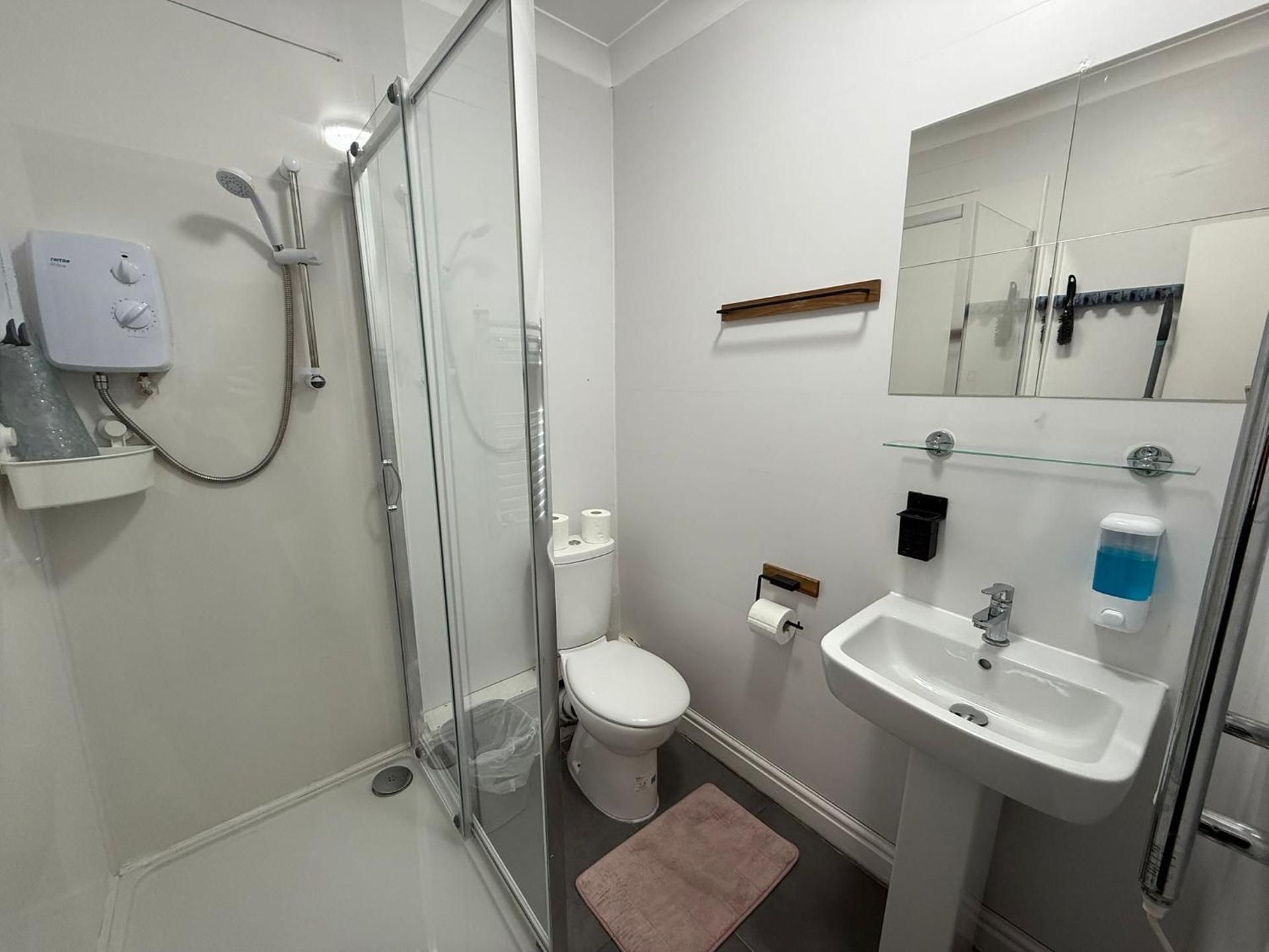 Two-Bedroom Deluxe Apartment
