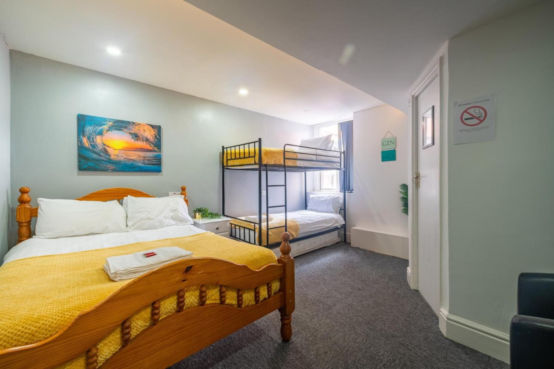 High Tide Family Room