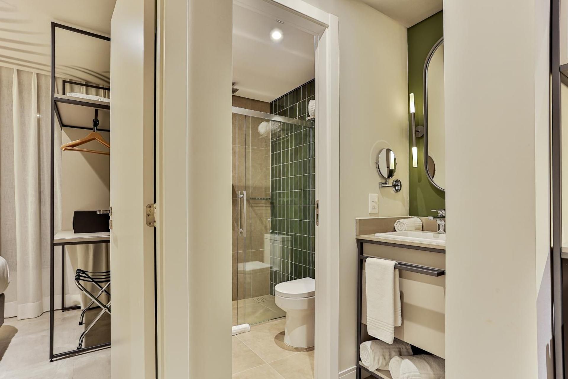 Standard Suite