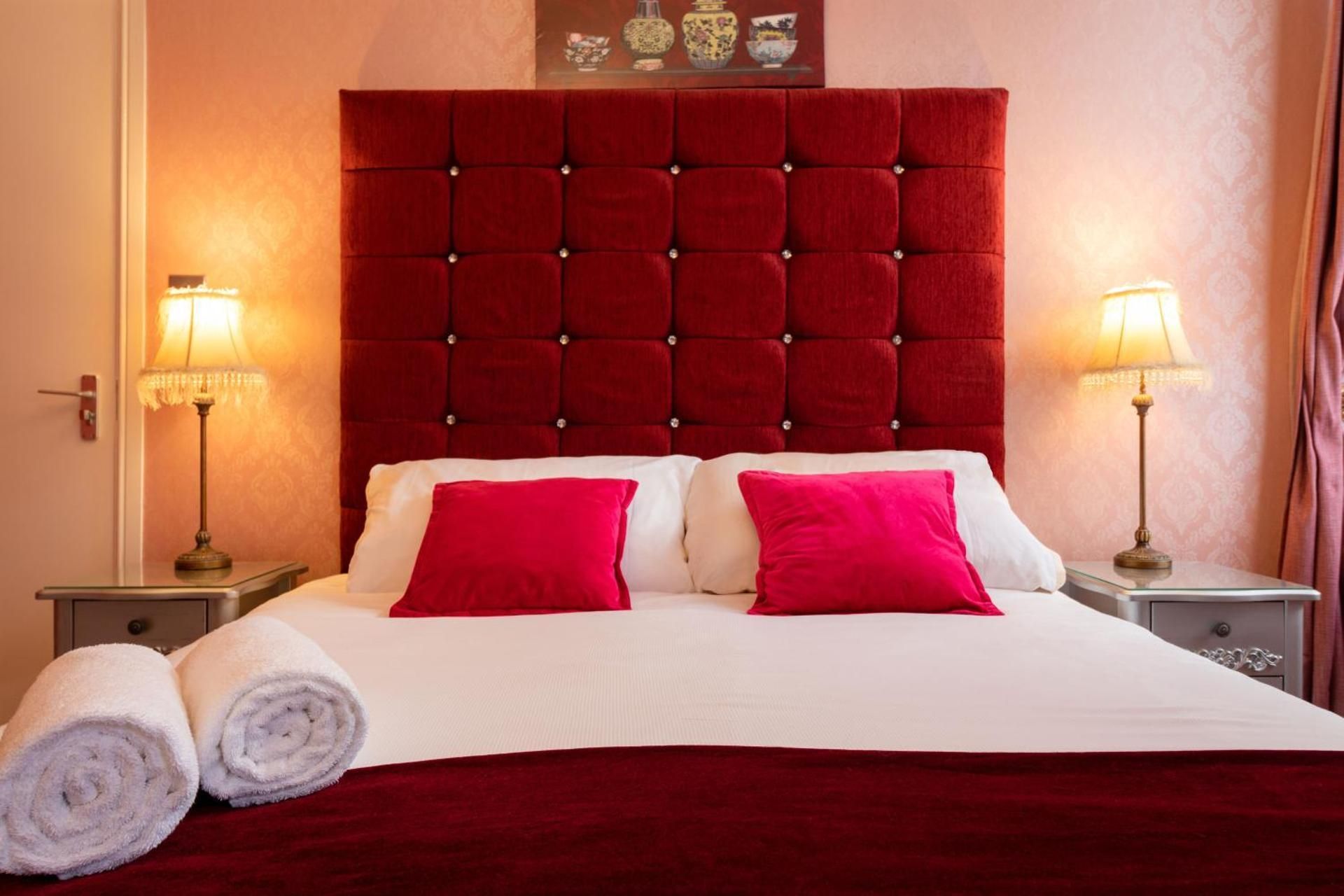 Hotel Rouge Superior Double Room 2