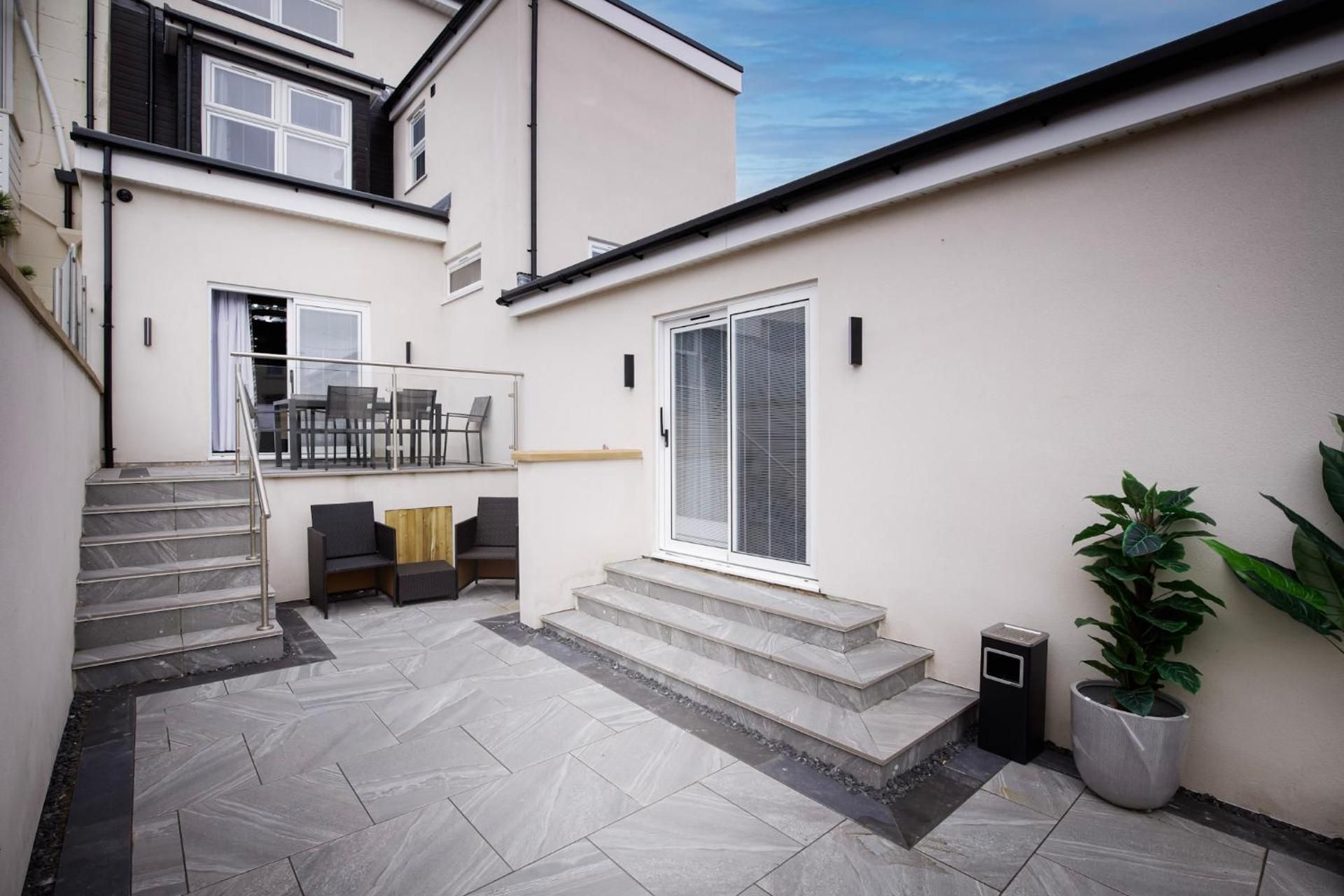 Swish Luxury Holiday Apartments 2