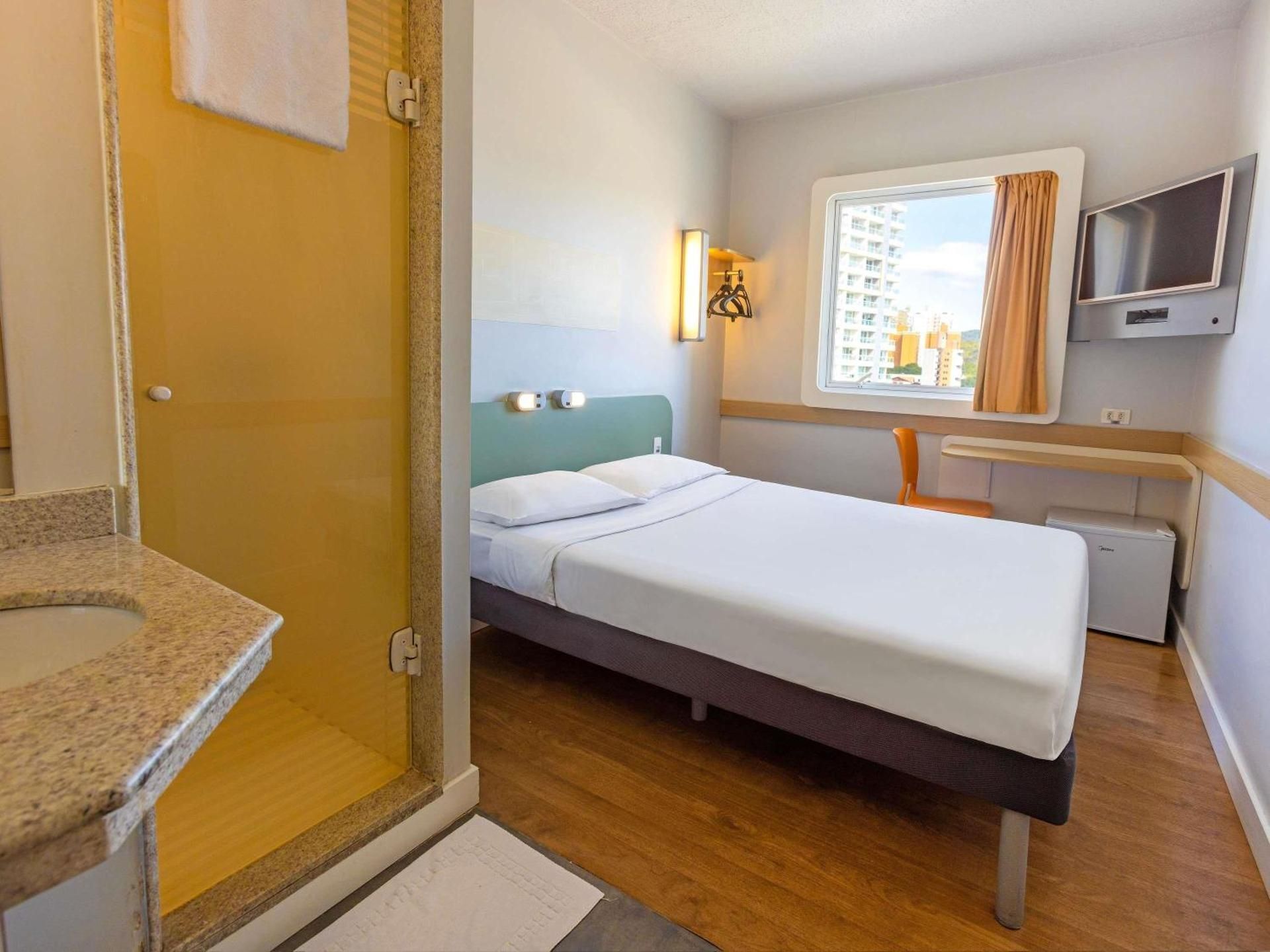 Classic Apartment with double bed.