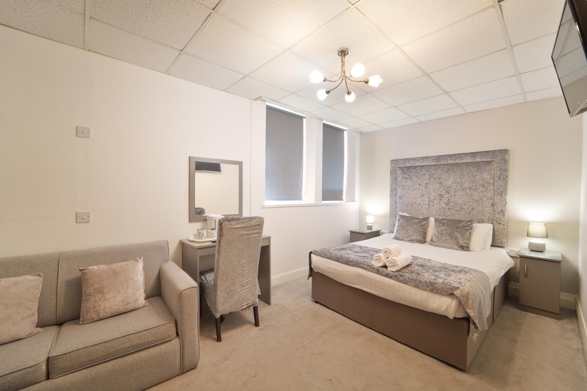 Premier Triple Room