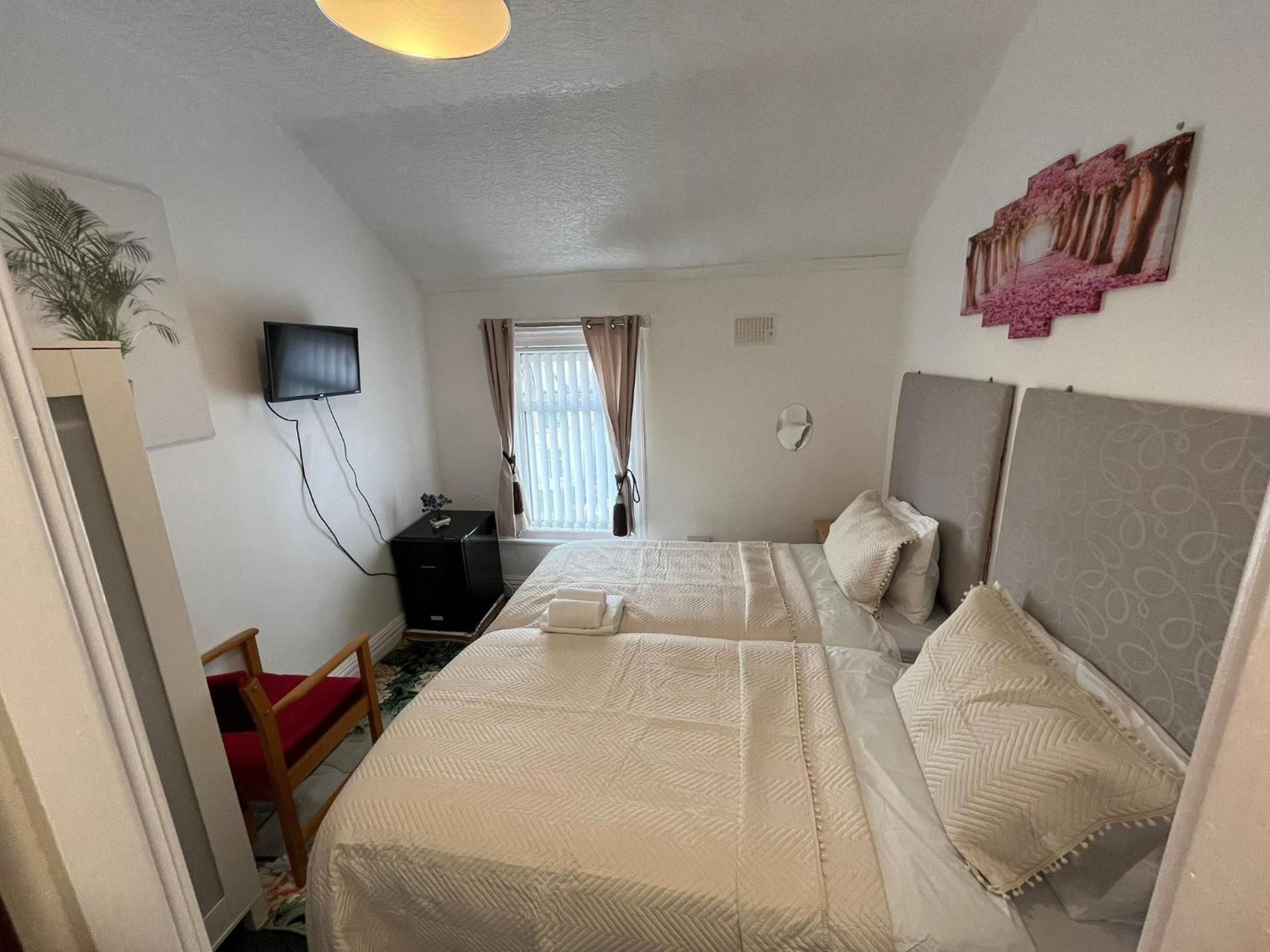 Double Room with Private Bathroom