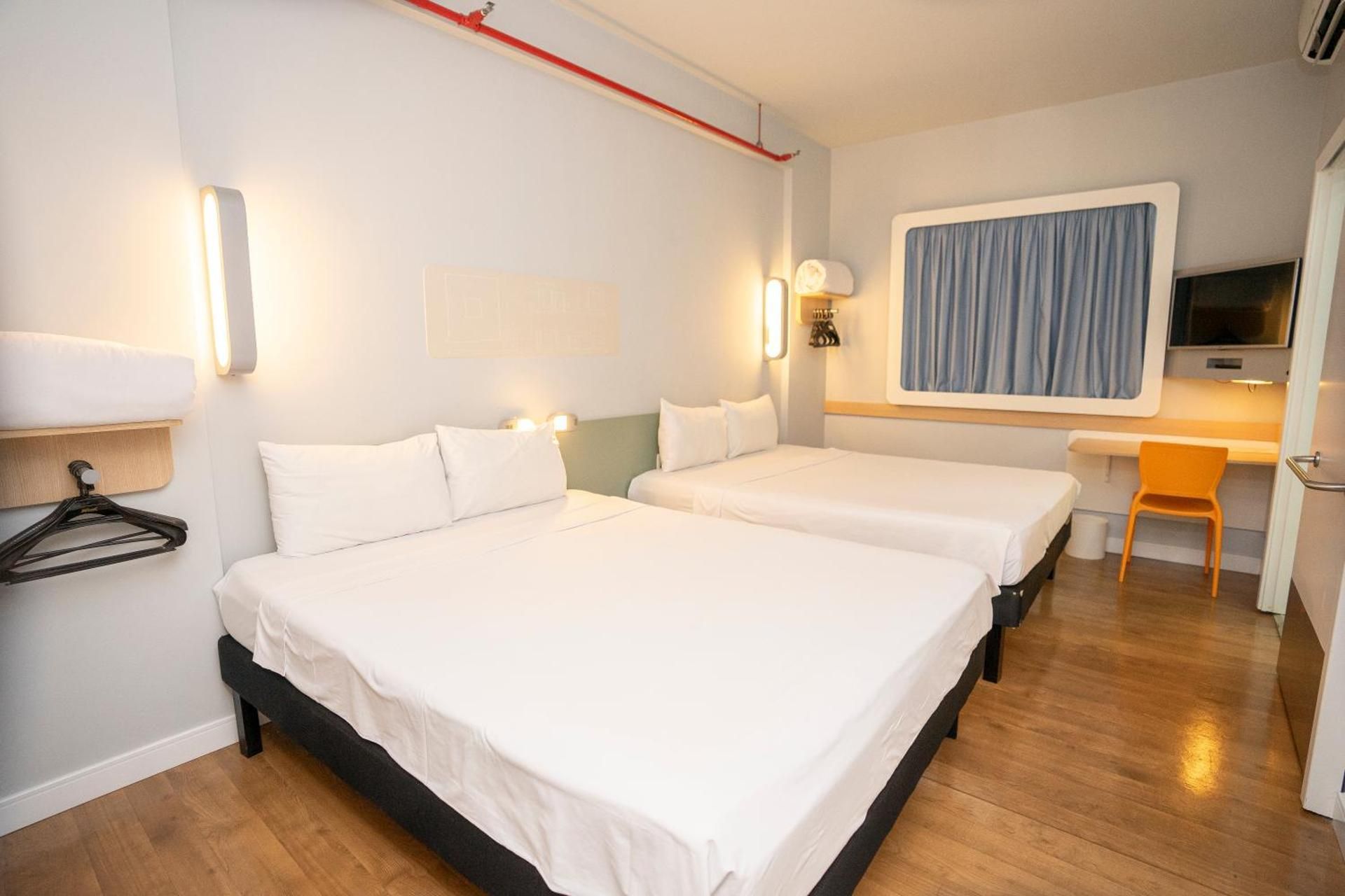 Standard Adapted Room with double bed