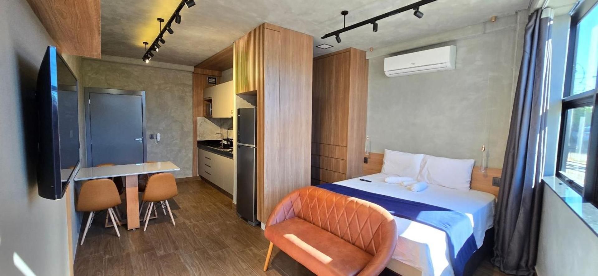 Apartment with Park View
