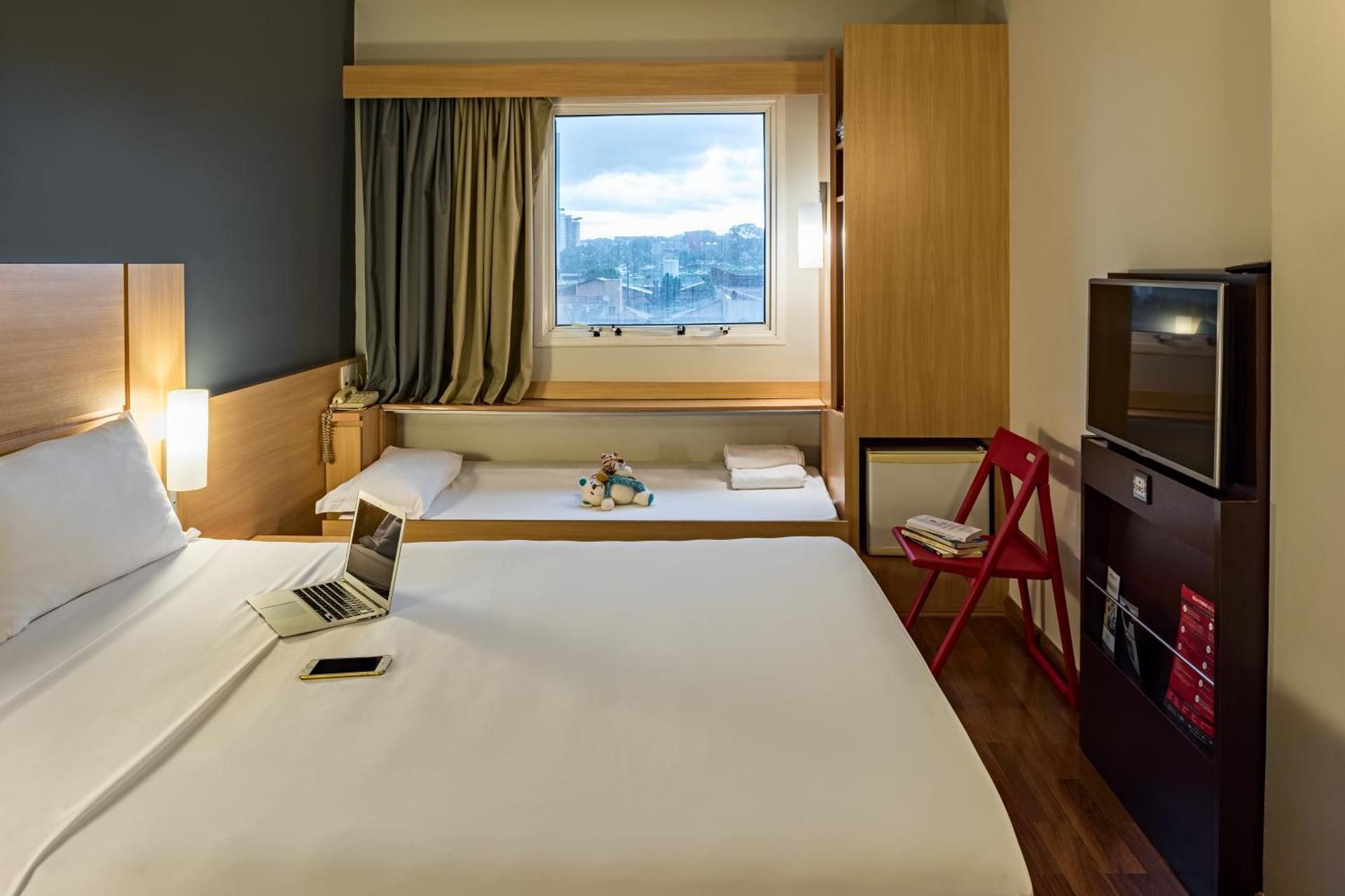 Standard Apartment - Queen-Size Bed