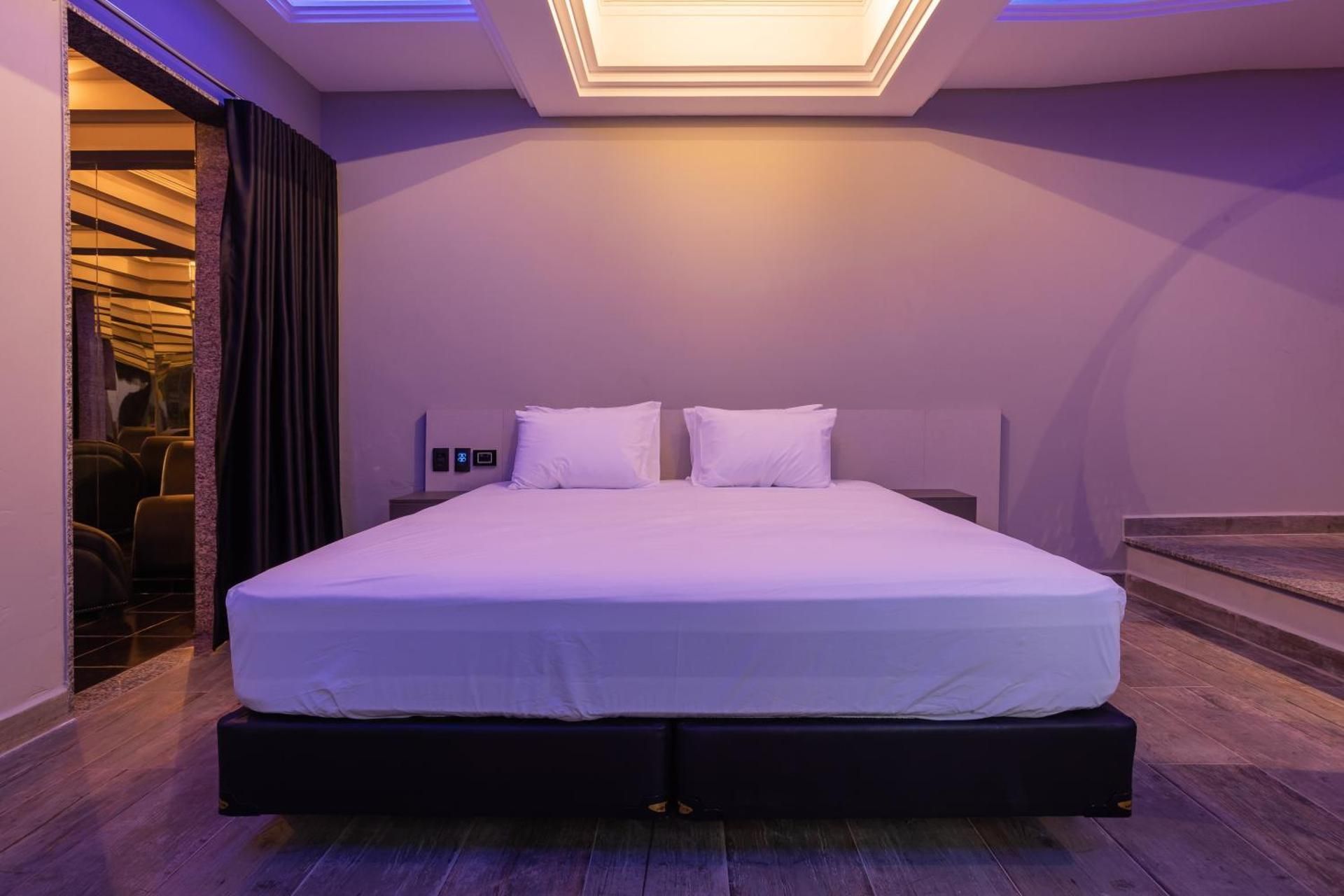 Junior Suite With Private Pool