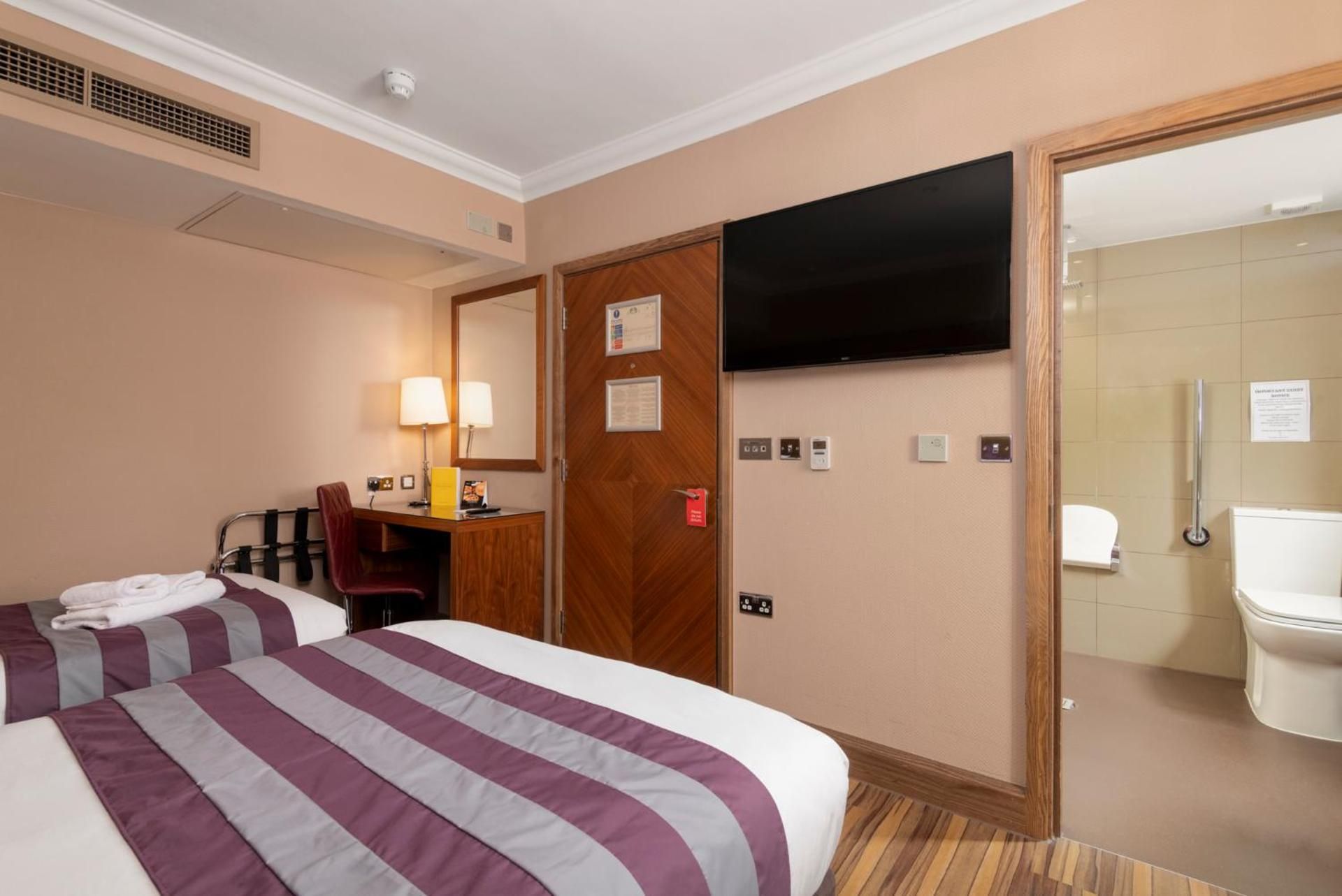 Double or Twin Room - Disability Access