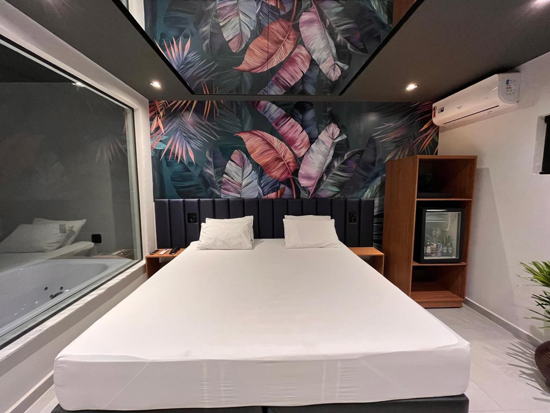 King Suite with Spa Bath