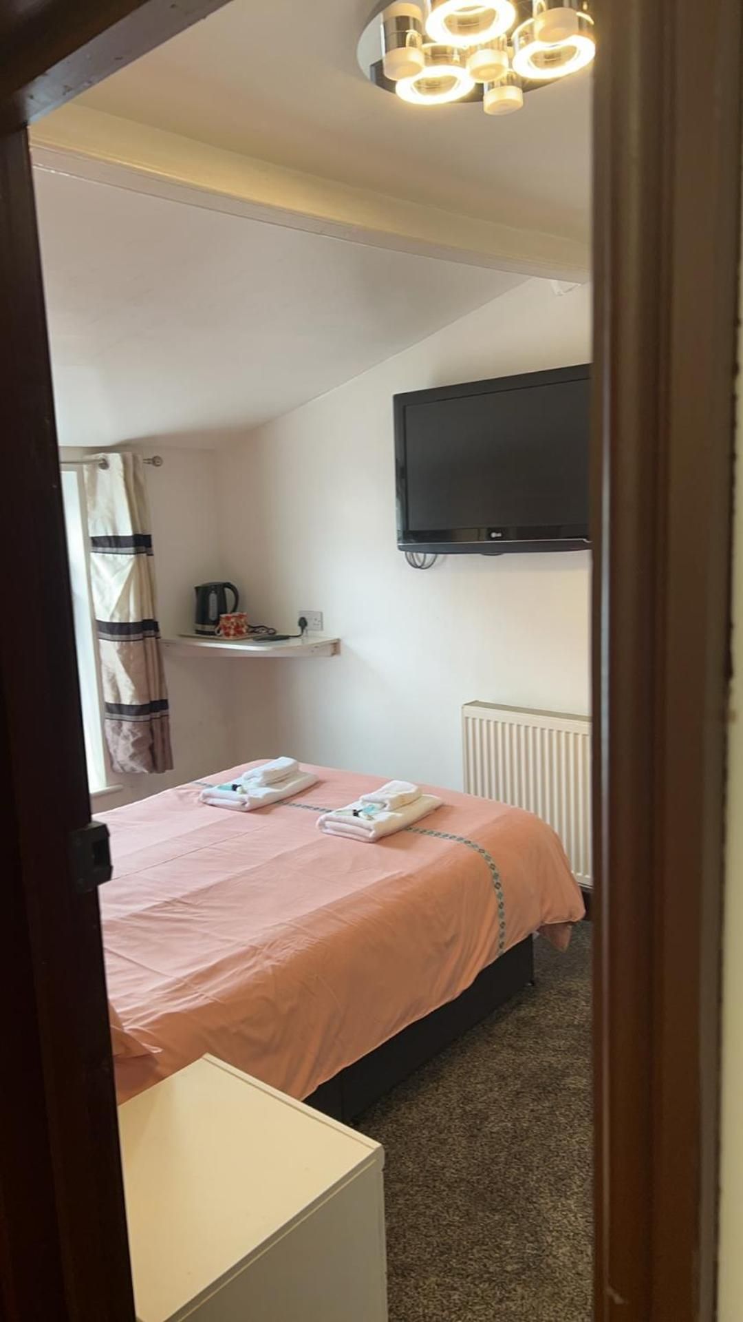 Double Room with Shared Toilet