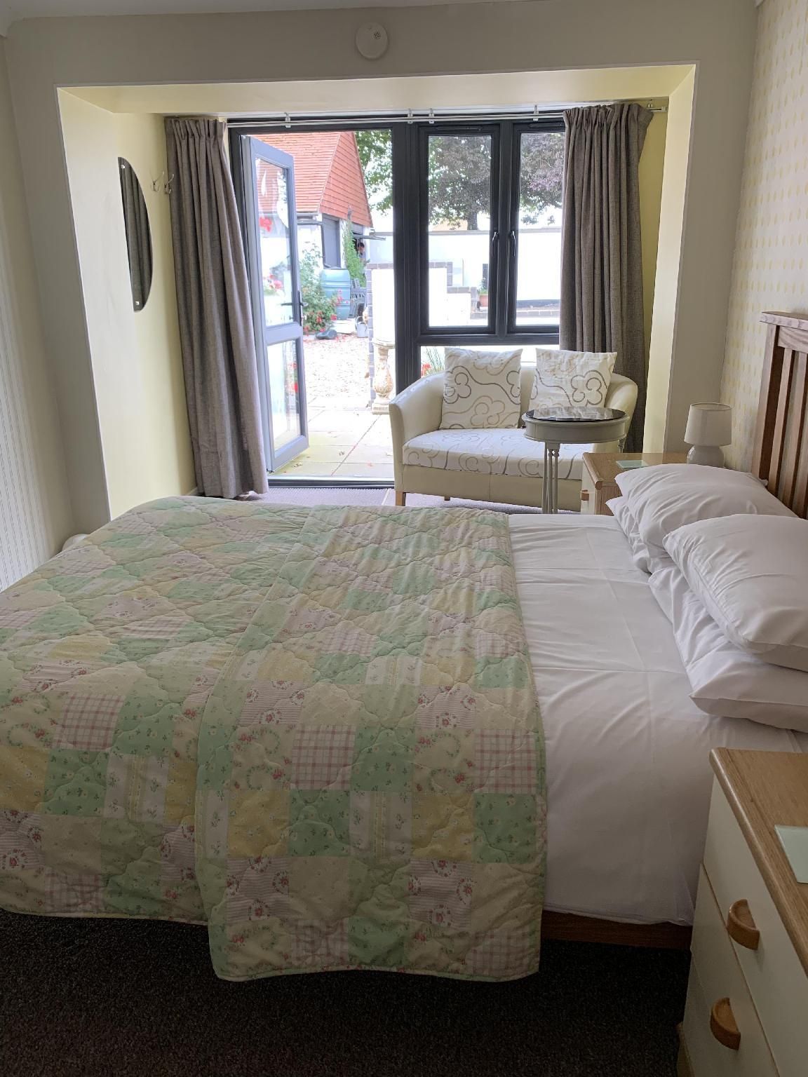 Motel Double-Double room-Standard-Ensuite