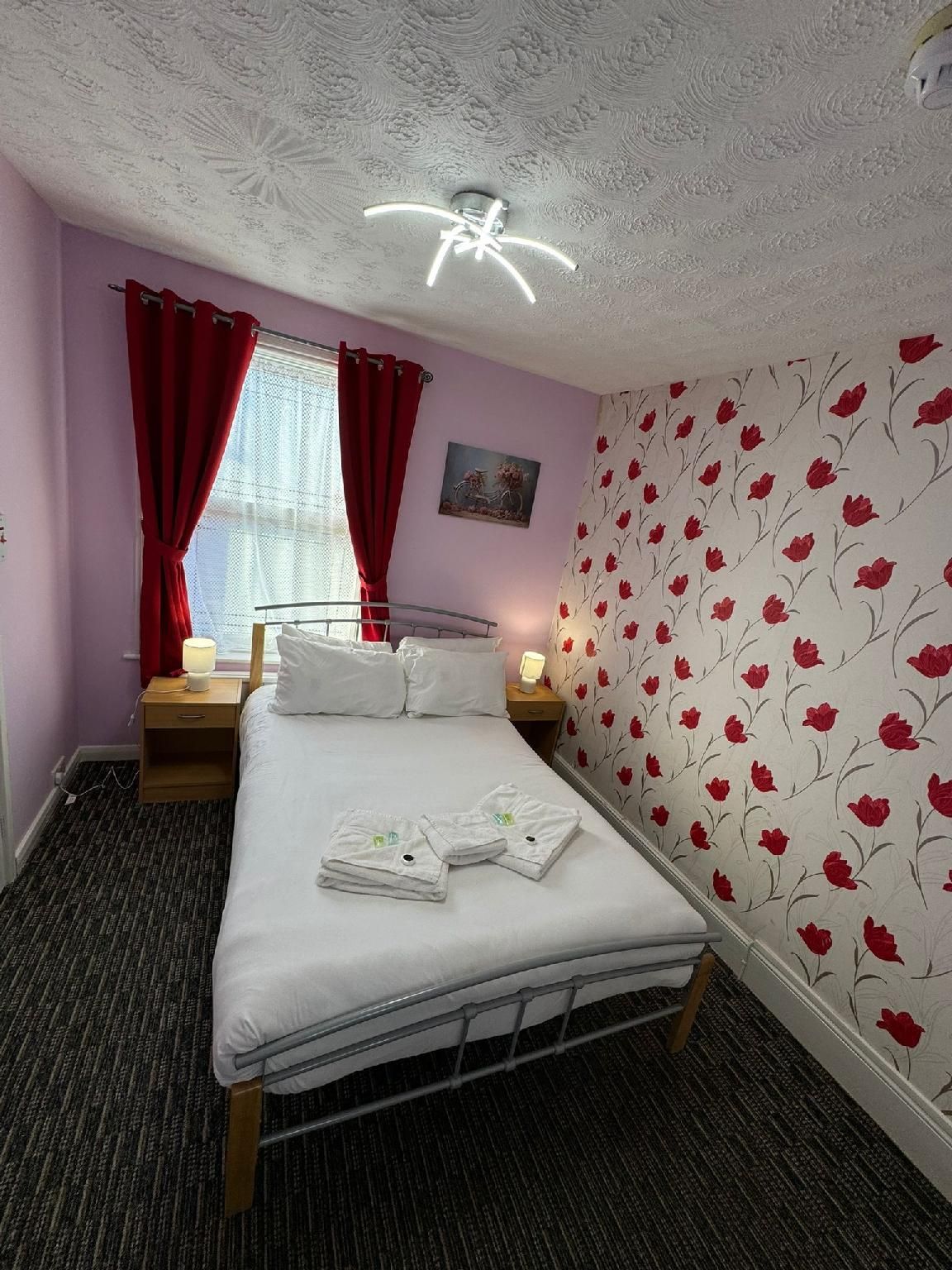 The Paradise Guest House Double room-Standard-Private Bathroom 2