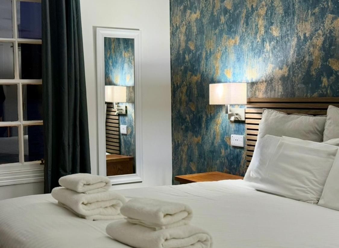 Double Room with Loch View