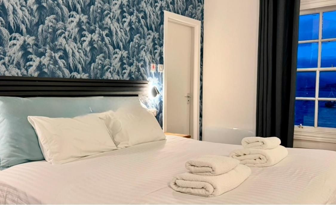 Double Room with Loch View