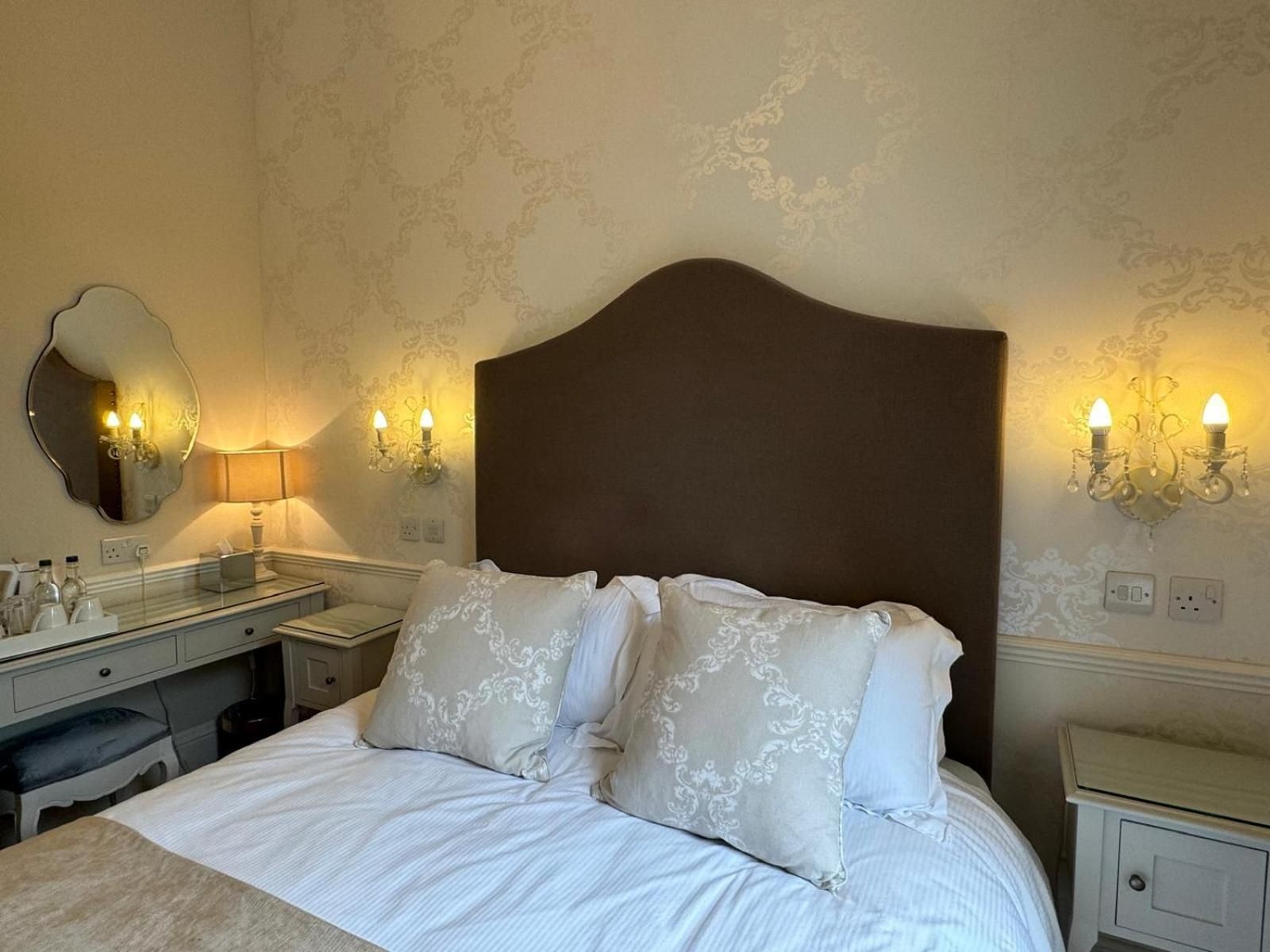 Superior Queen Room