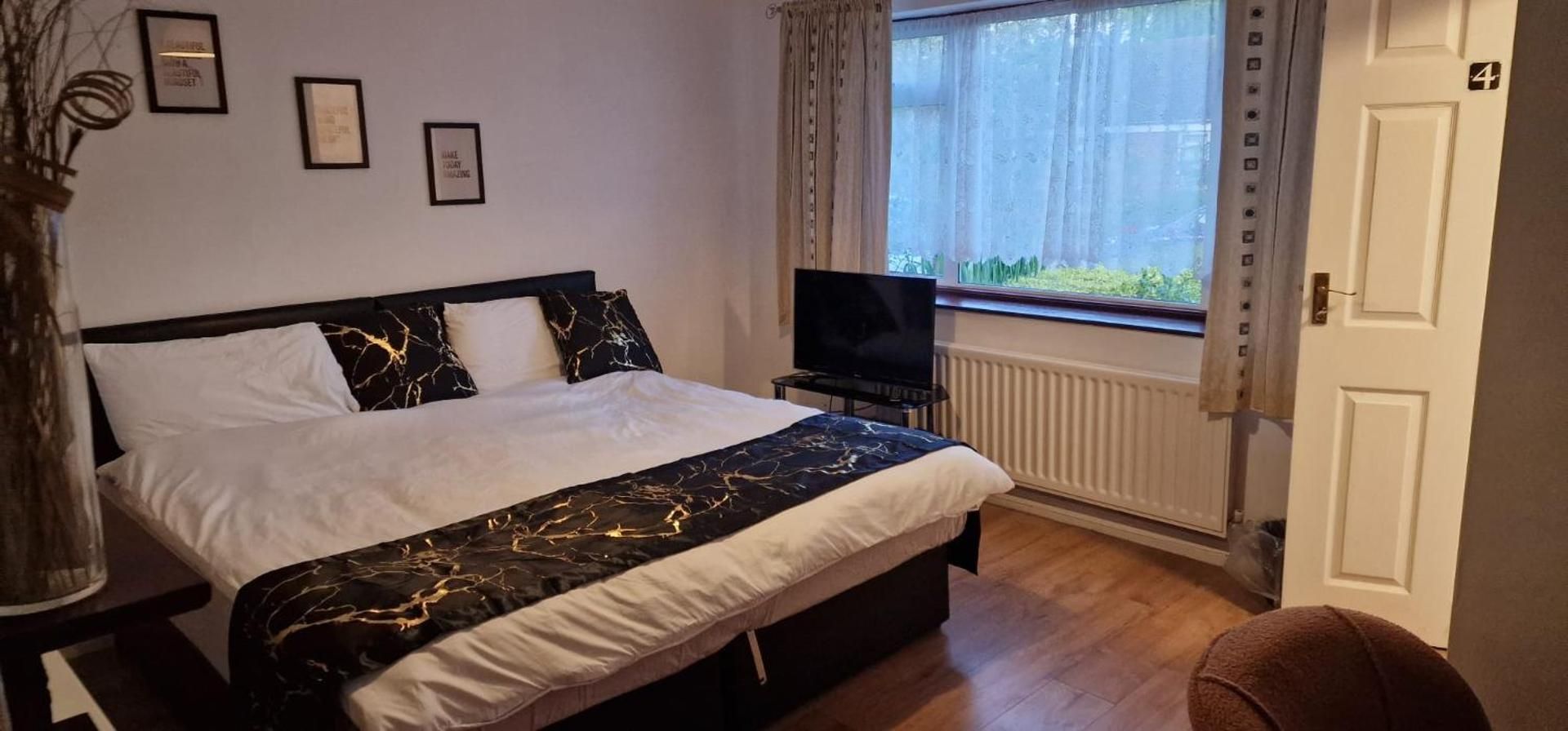 Superior Deluxe Double or Twin Room