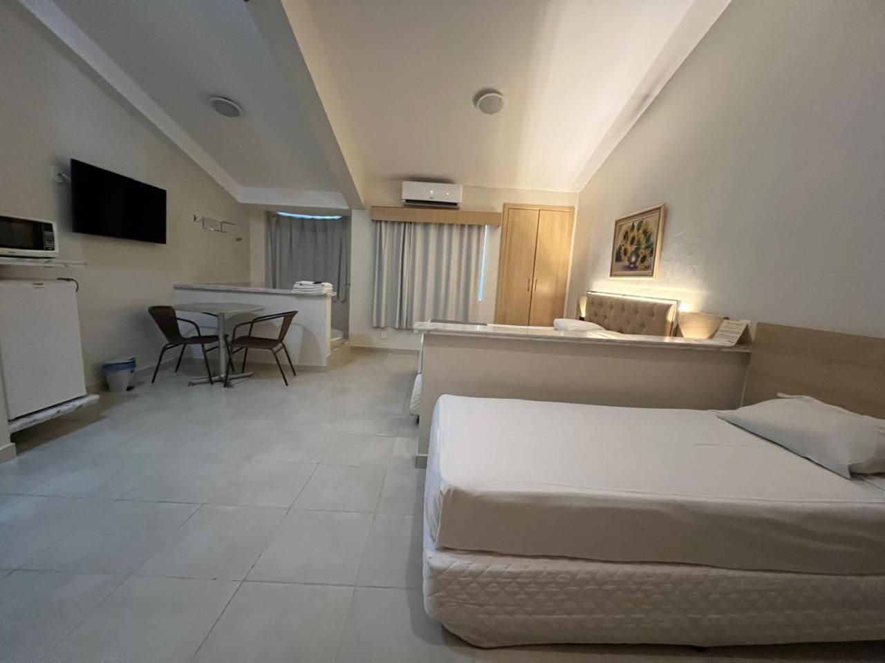 King Suite with Spa Bath