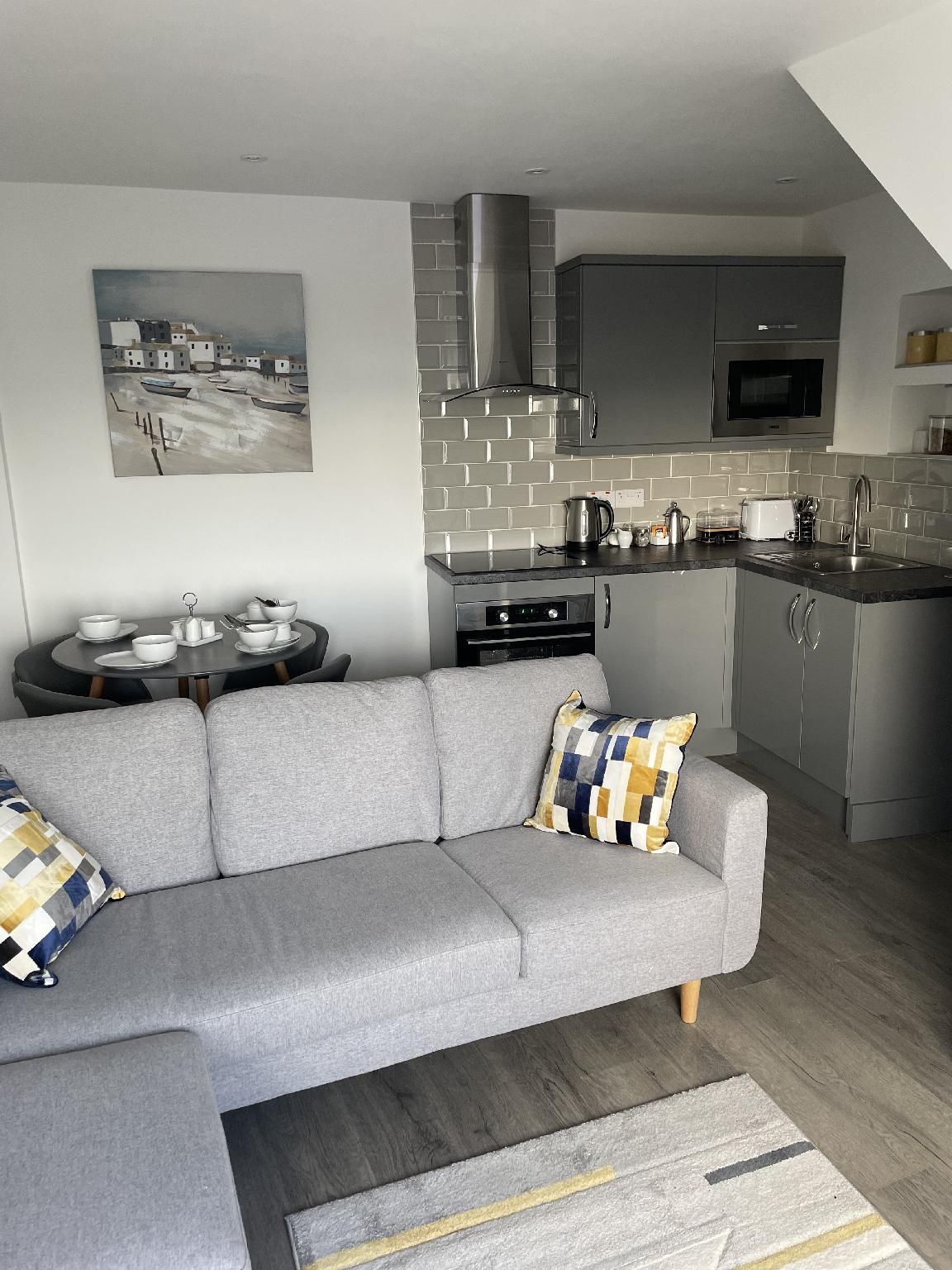 Apartment - 2 Adults, 2 Children