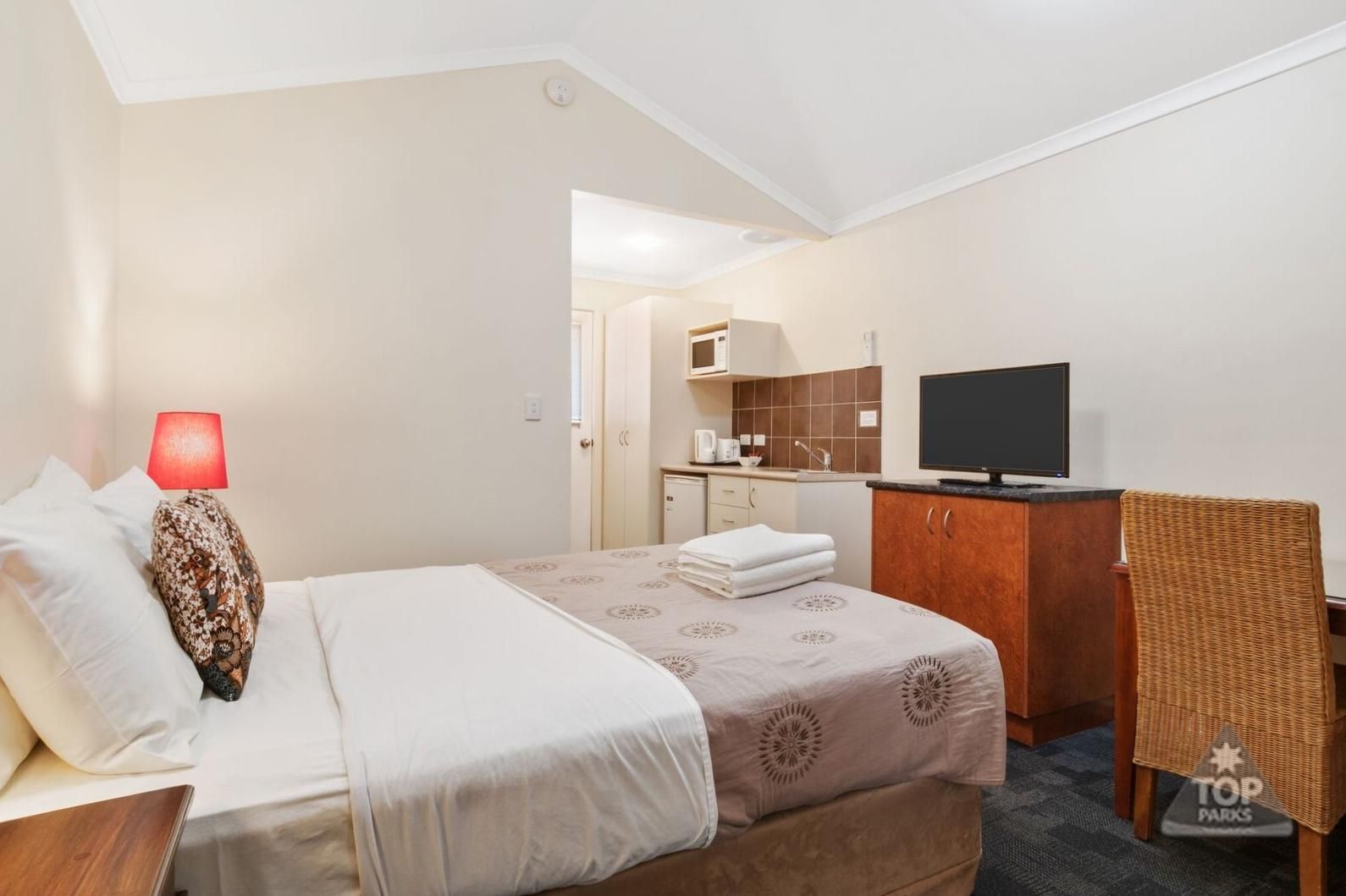 One Bedroom Studio