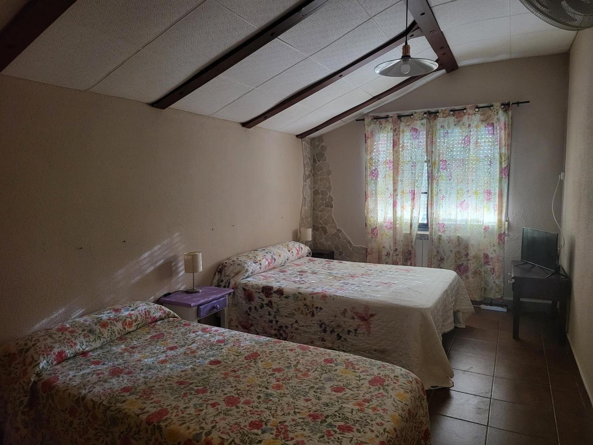Triple Room with Bath