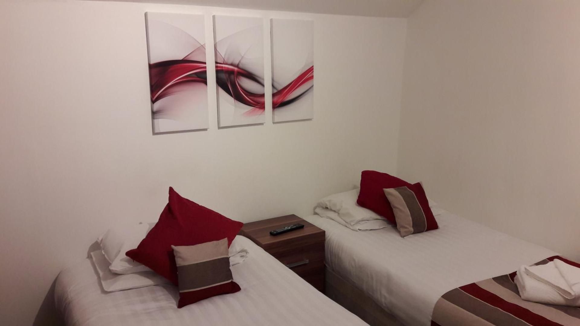 Twin Room with Private Bathroom