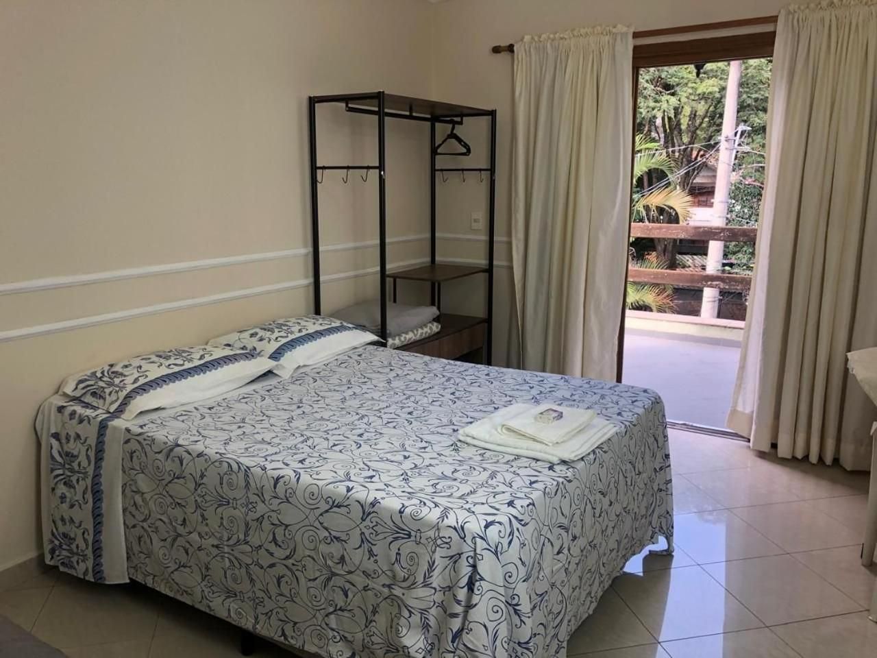 Standard Double Room with Shared Bathroom