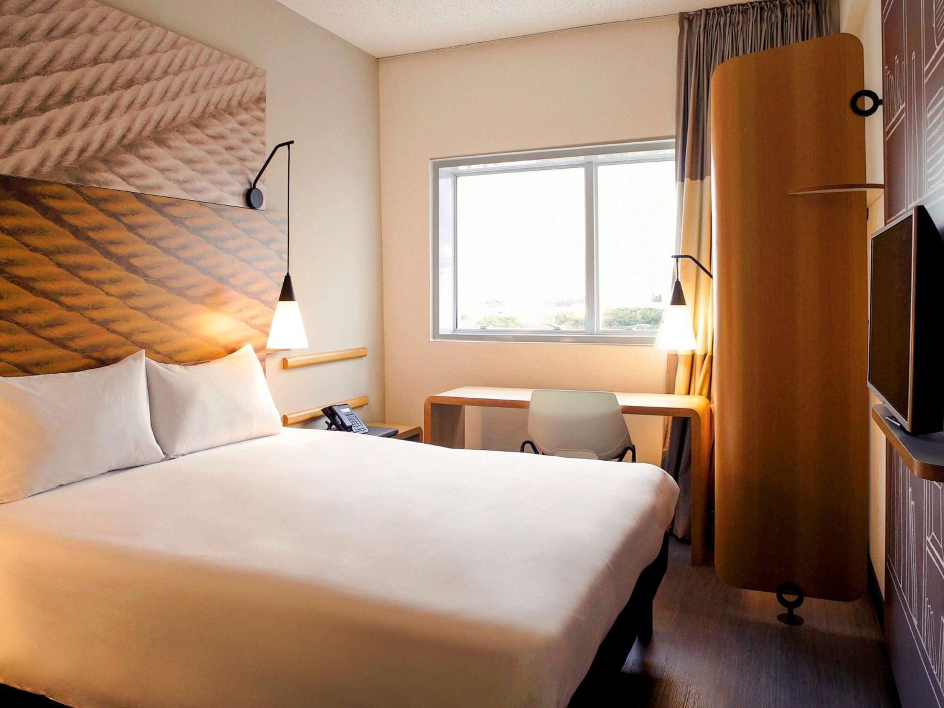 Standard Room with Double Bed