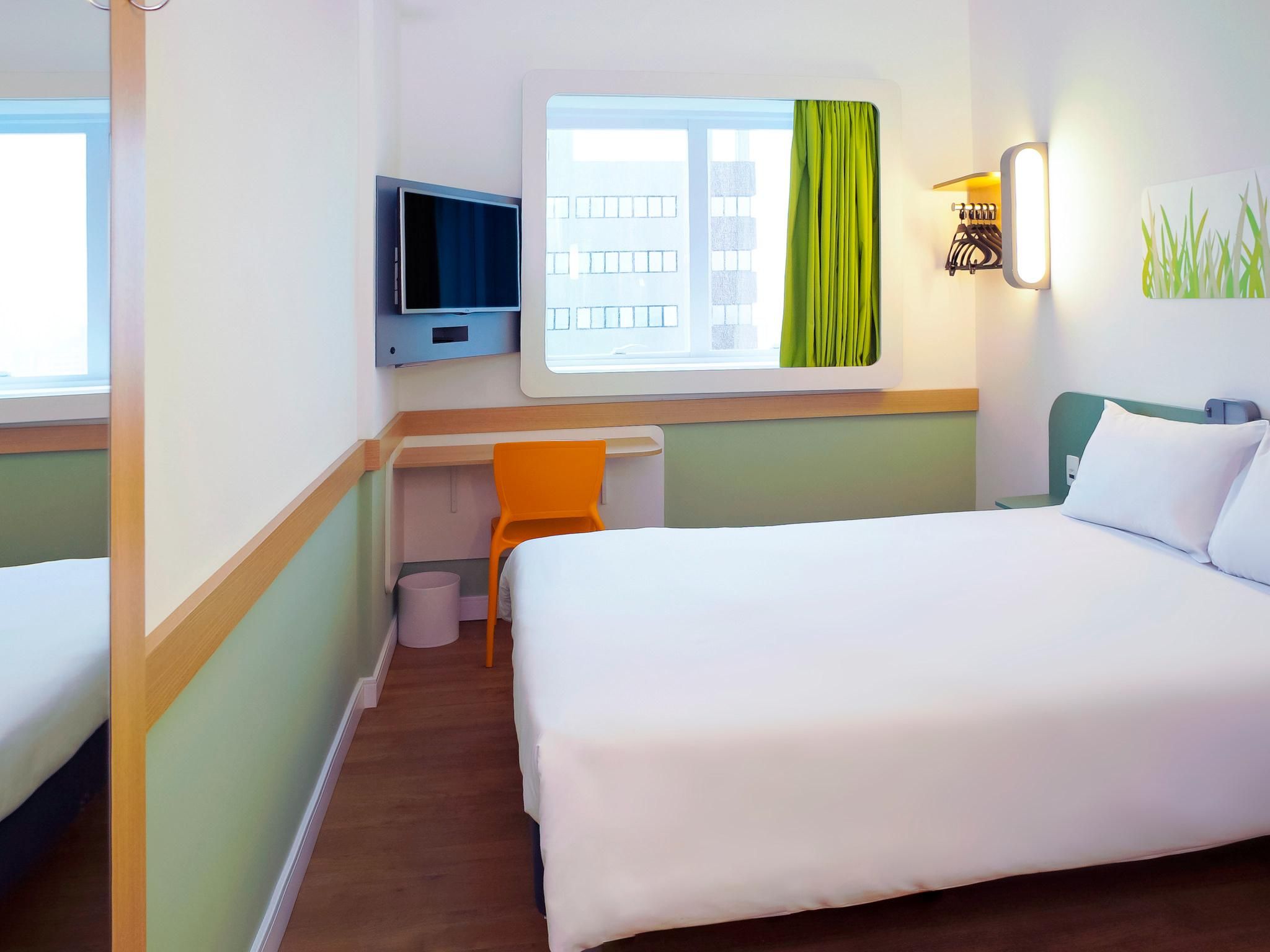 Standard Room With One Double Bed And One High Sleeper Single Bed