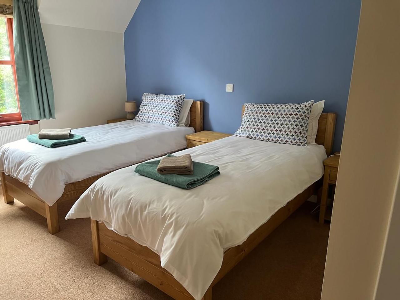 Lochailort Inn Twin Room