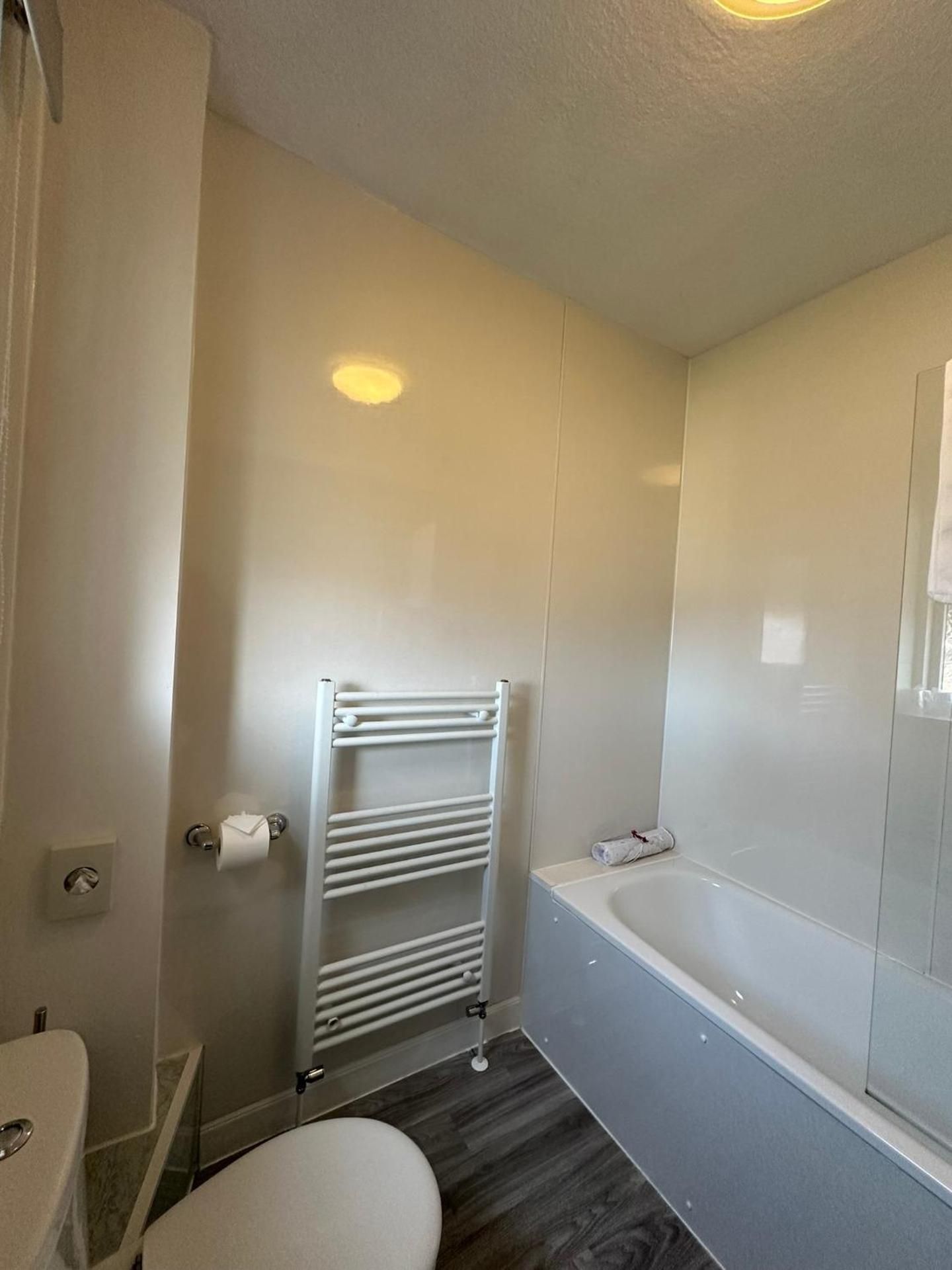 Twin Room with Bath