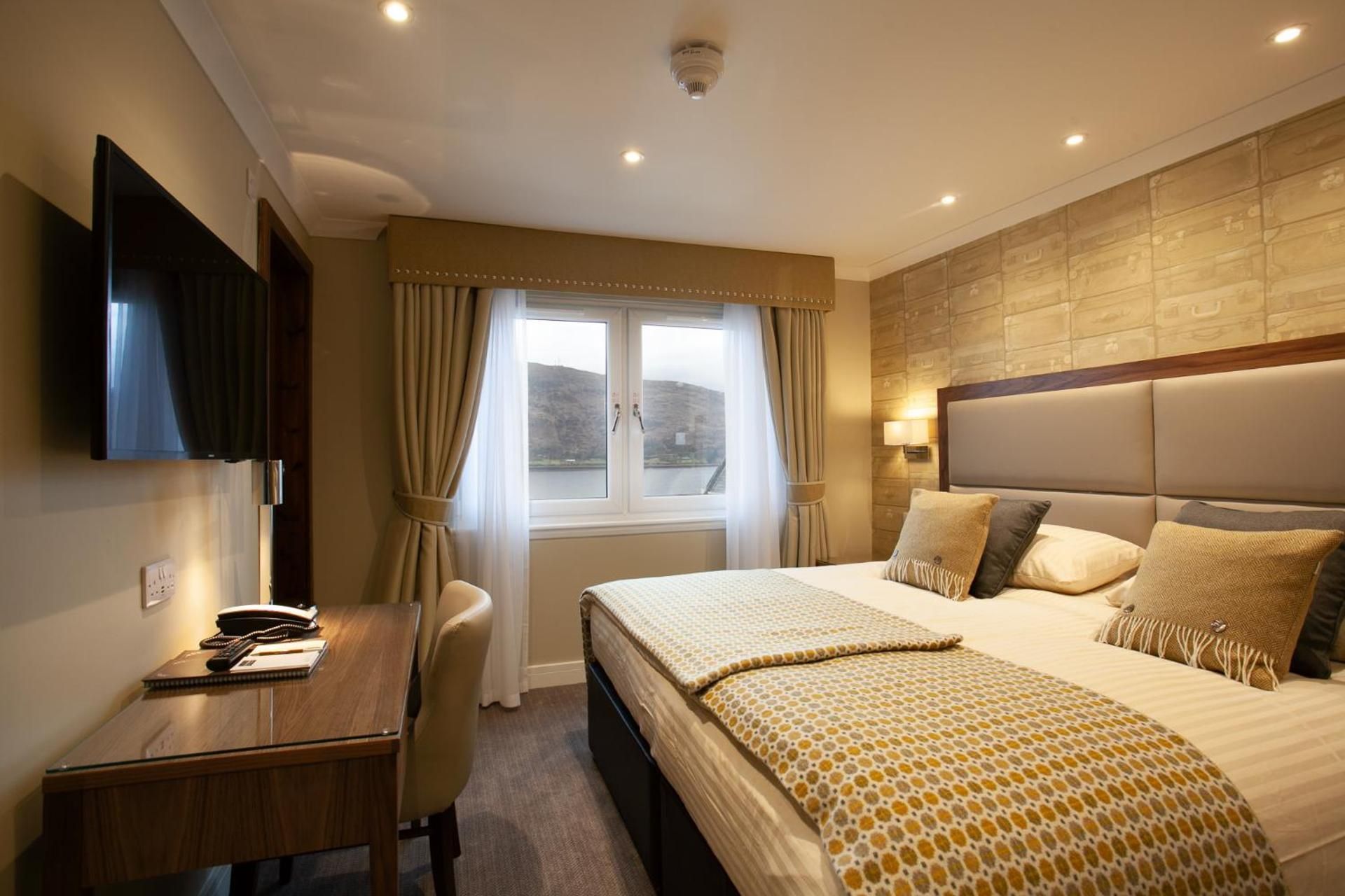 Loch View Double Room