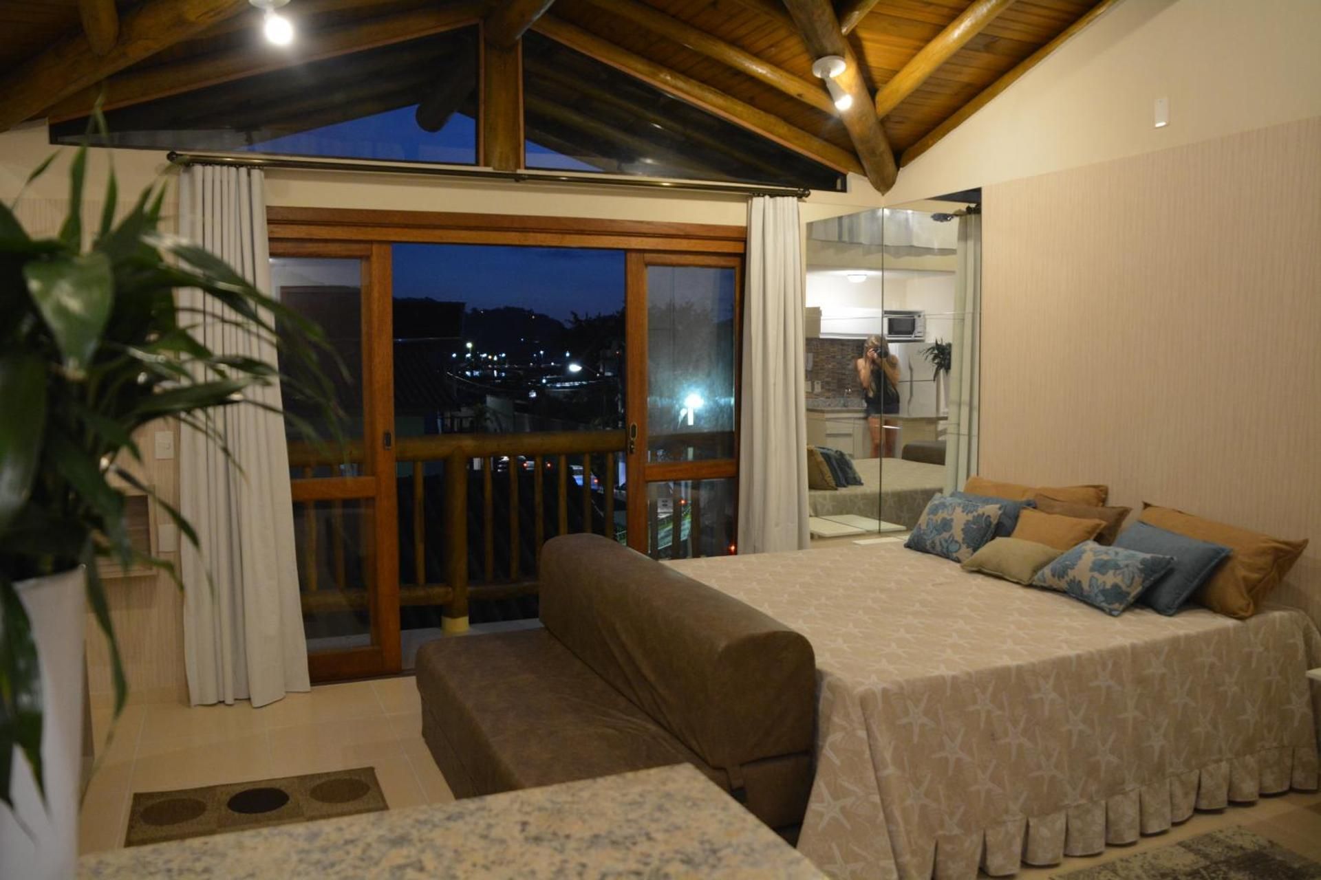 Studio with Mountain View