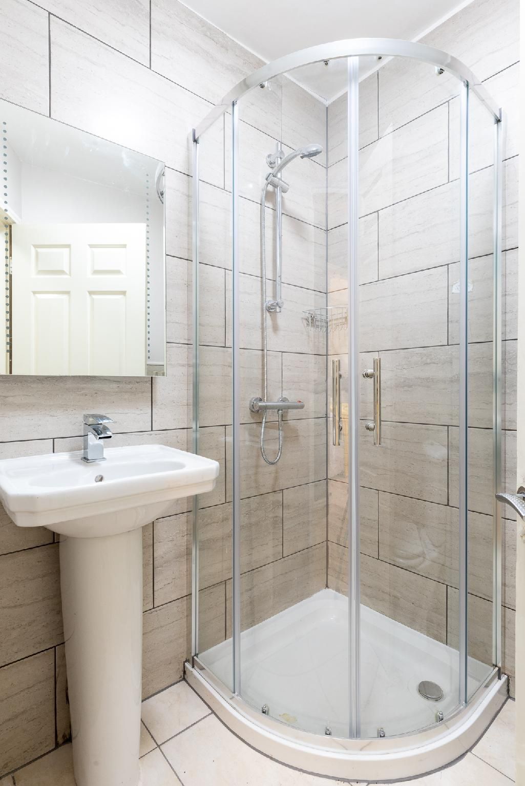 Starbeck House, Apartment 5 1 bedroom & Sofa bed, Sleeps 4