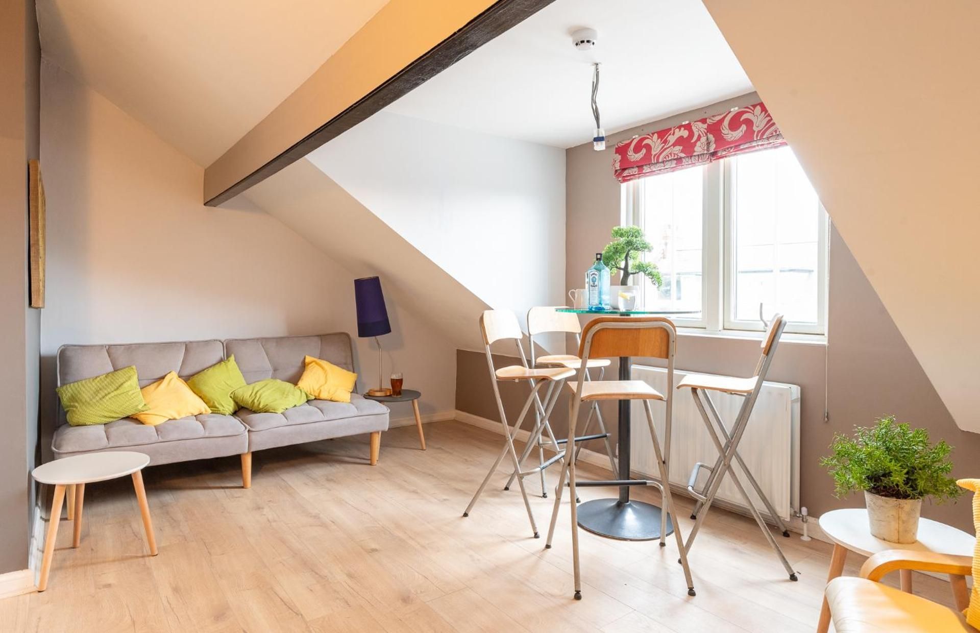 One-Bedroom Standard Apartment