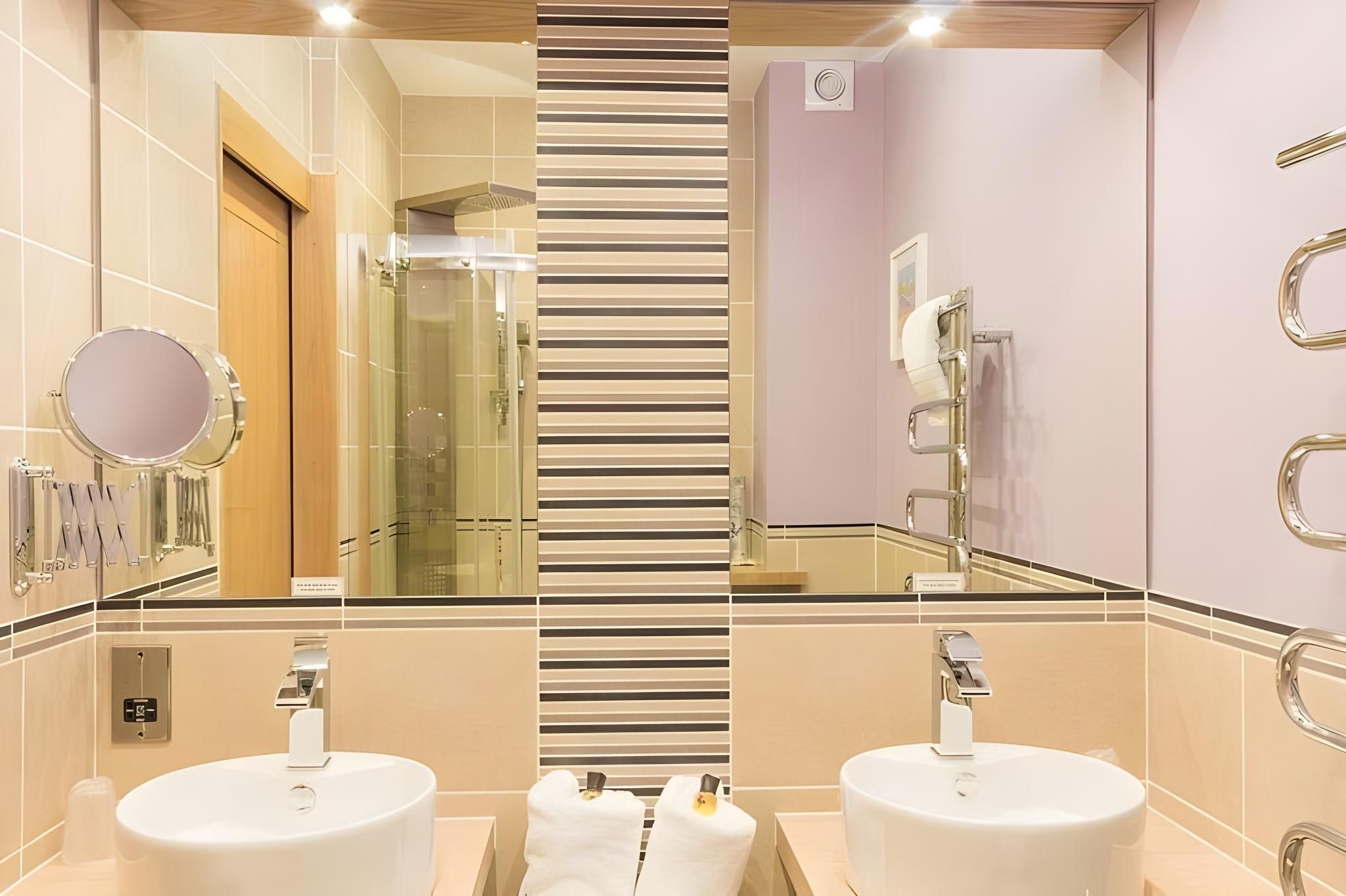 New Wilmington Hotel Superior-Double room-Ensuite 3