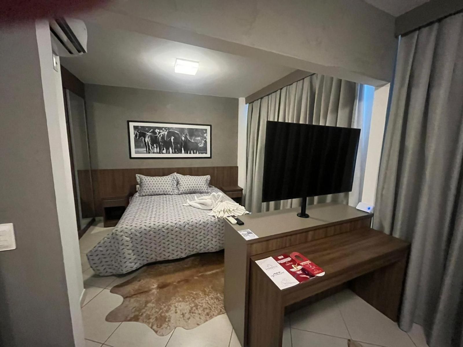 Junior Suite with Pool View