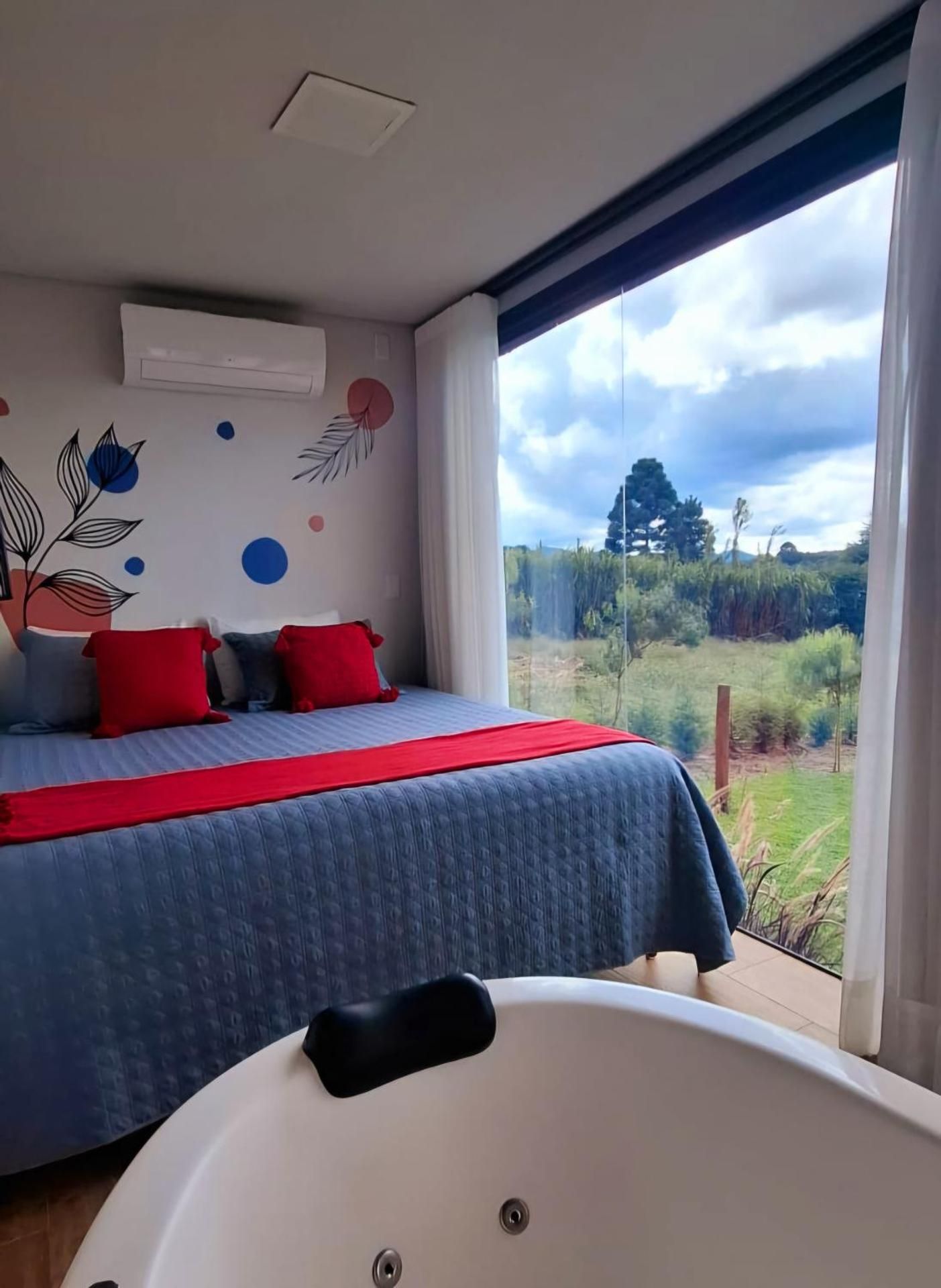 King Suite with Spa Bath