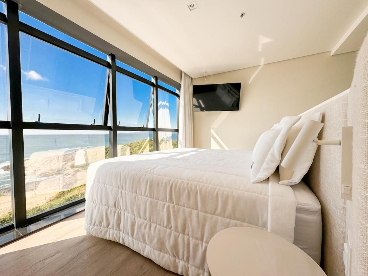 Suite with Sea View