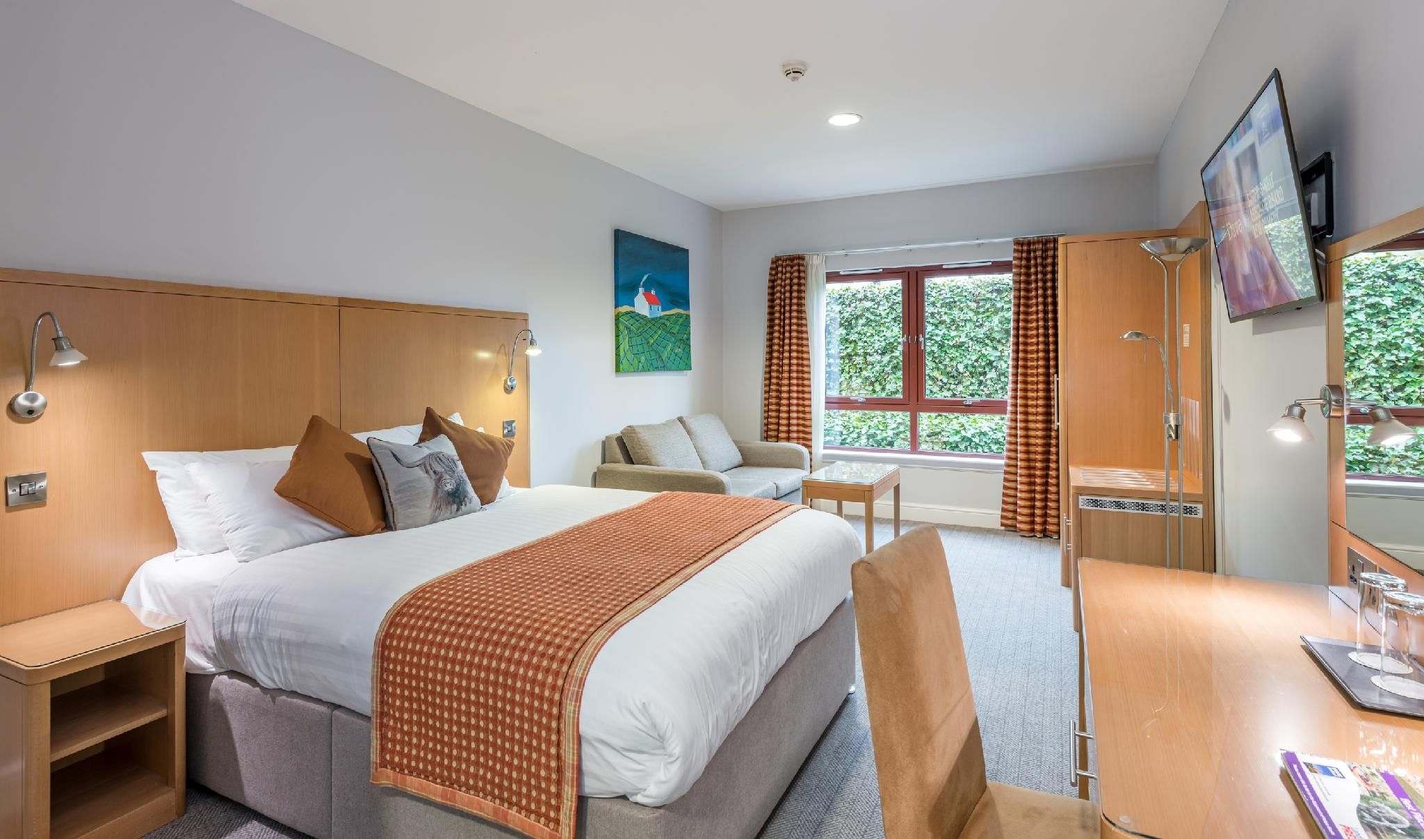 High Range Hotel double room-standard-ensuite