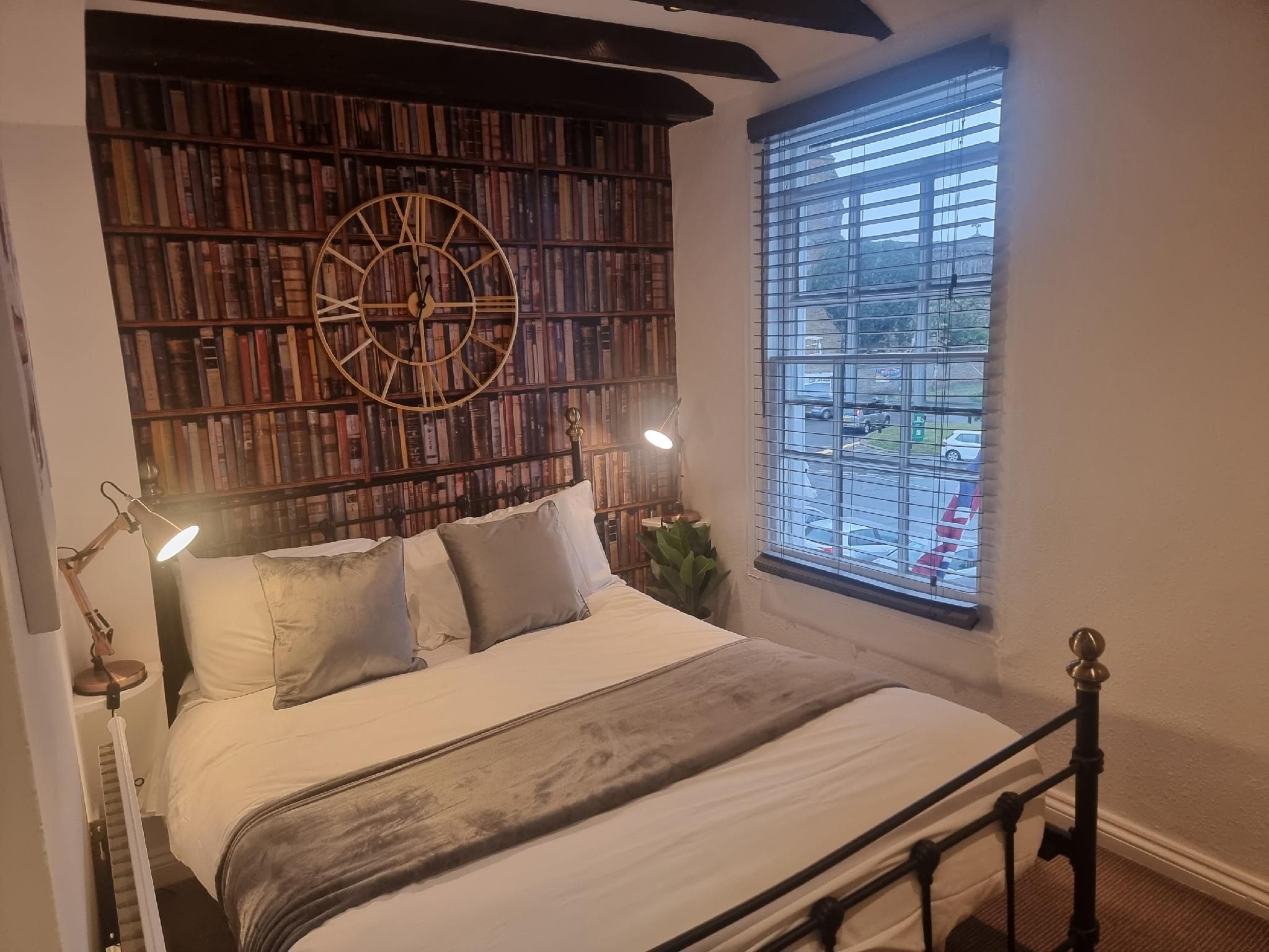 Unicorn Inn Double room-Ensuite with Bath