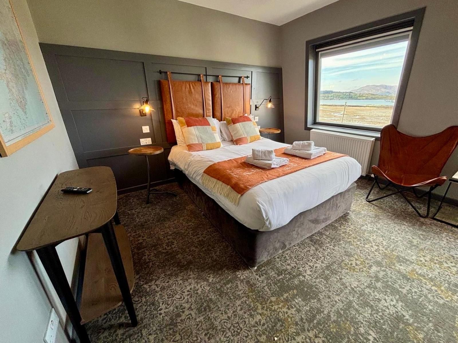 Queen Room with Sea View