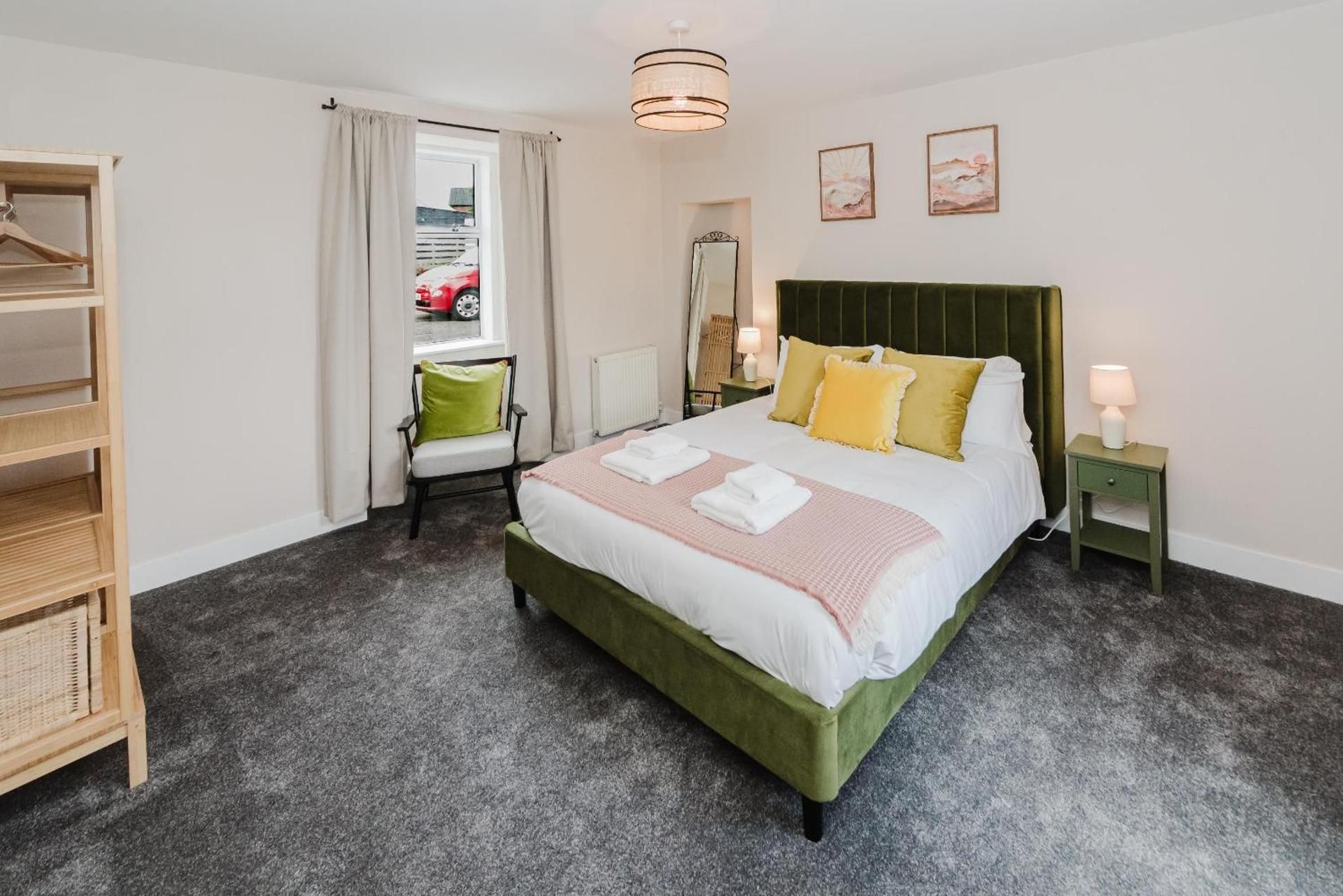 Four-Bedroom Holiday Home