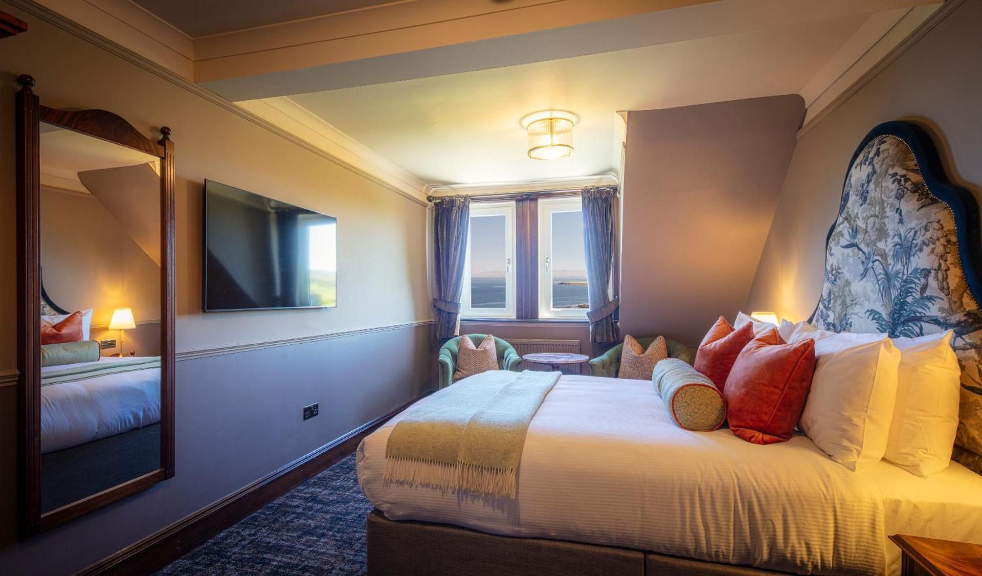 Main Hotel - Premier Room with Sea View