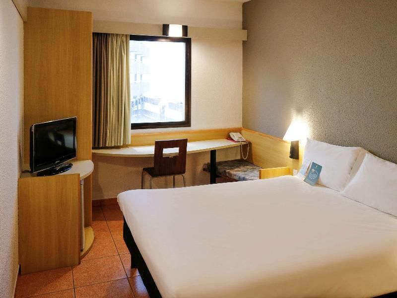 Apartment sea view with 2 single beds
