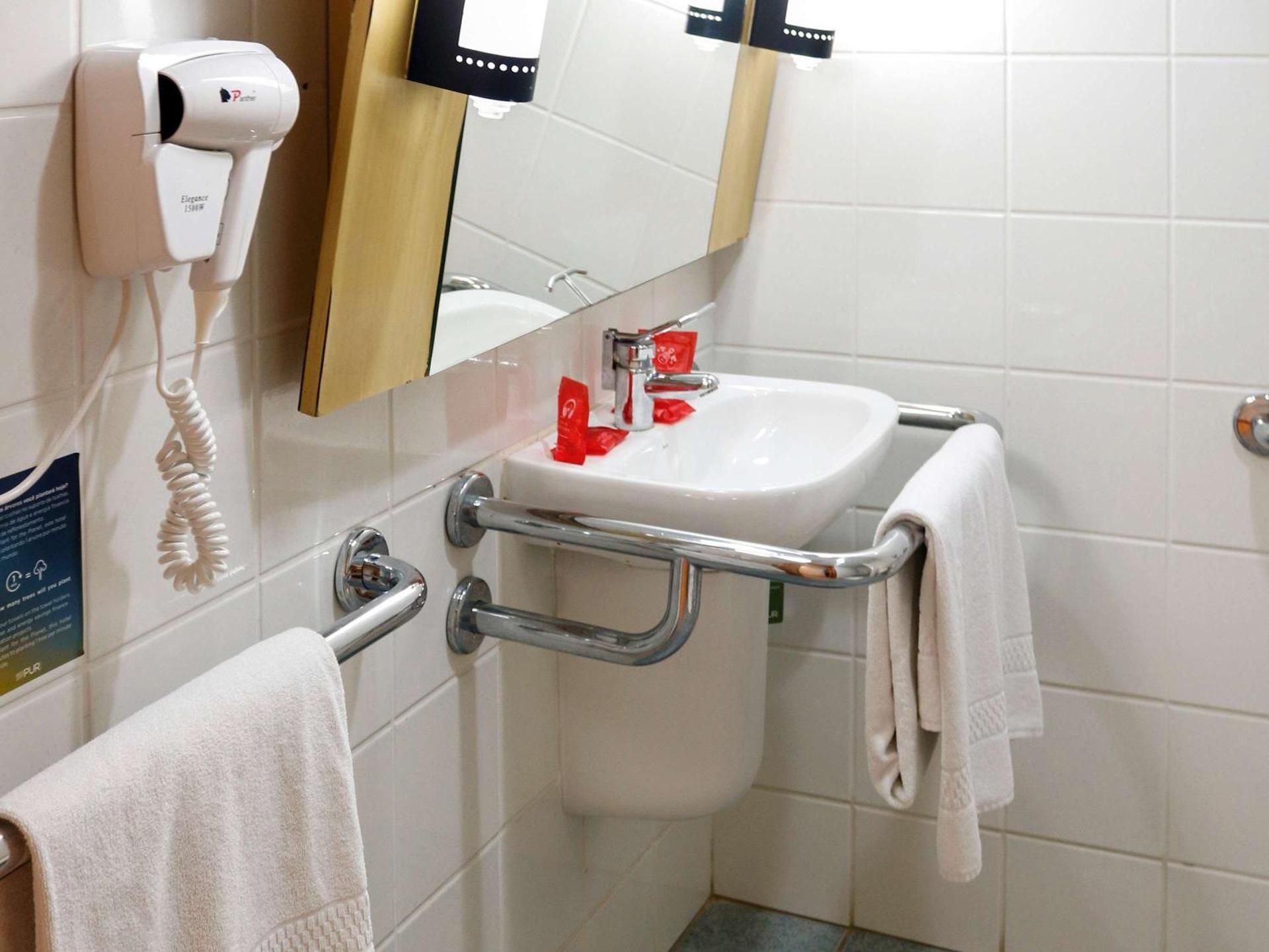 Standard Apartment - Accessible