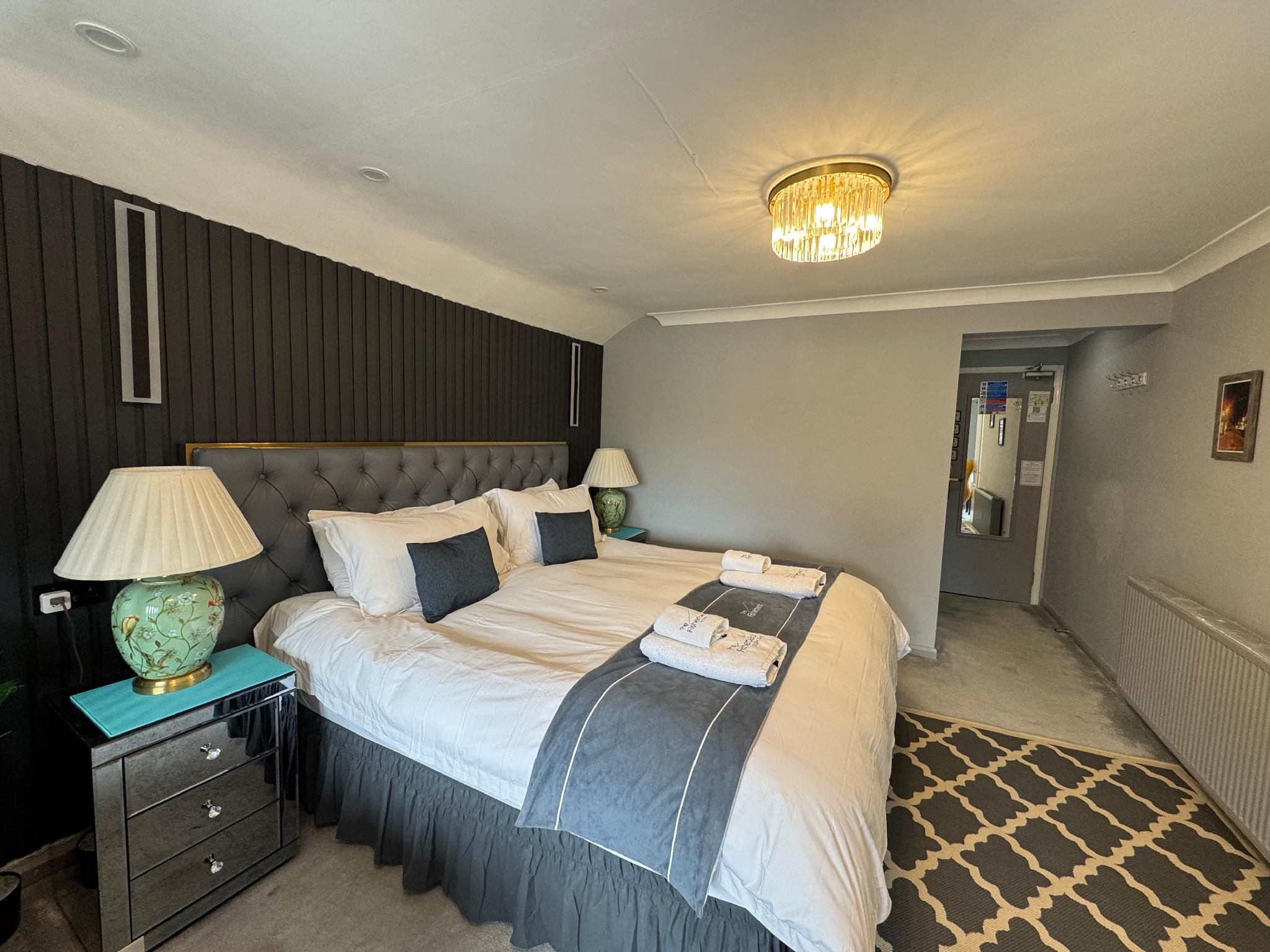 Deluxe Junior Suite with Mountain View