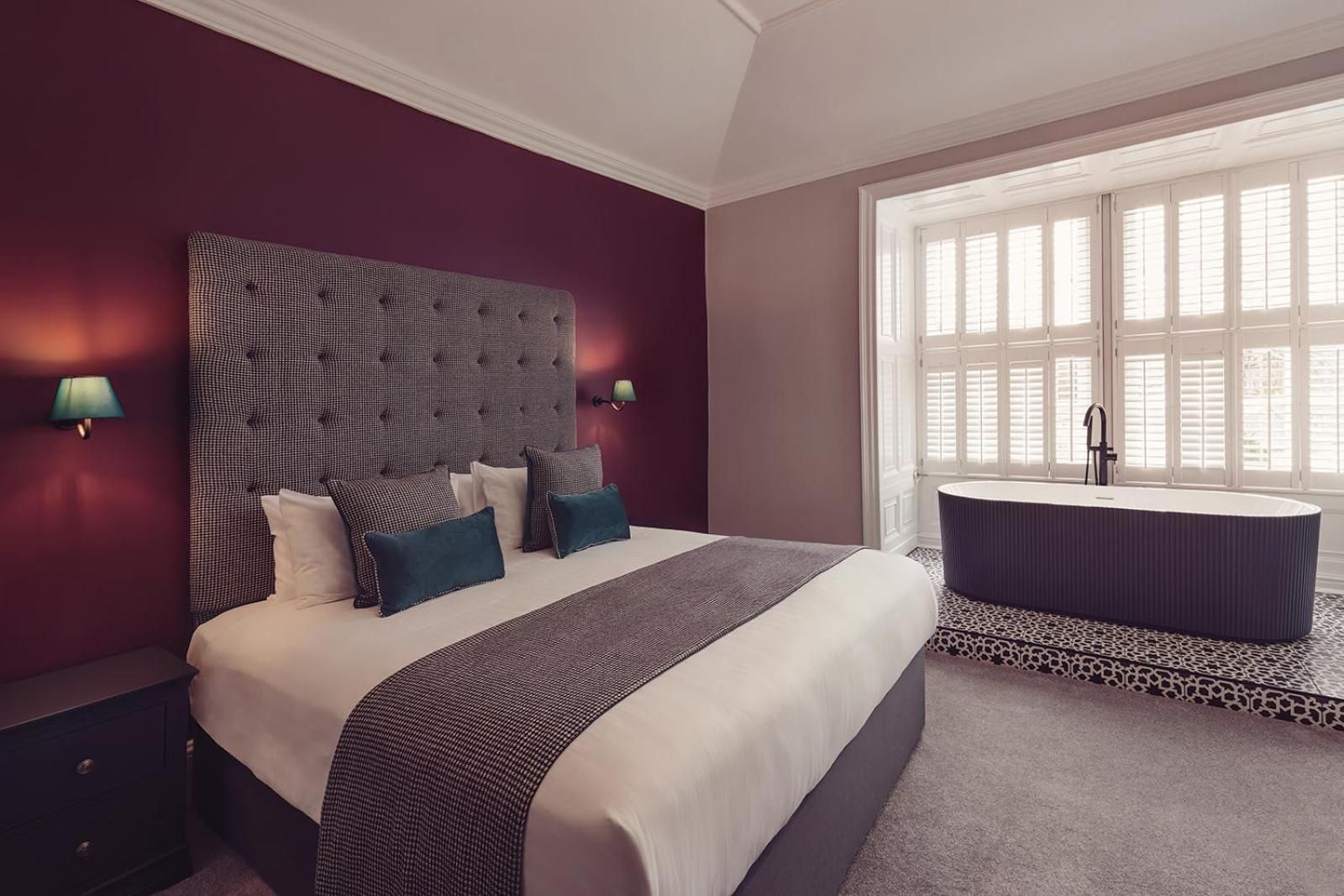 Deluxe King Suite